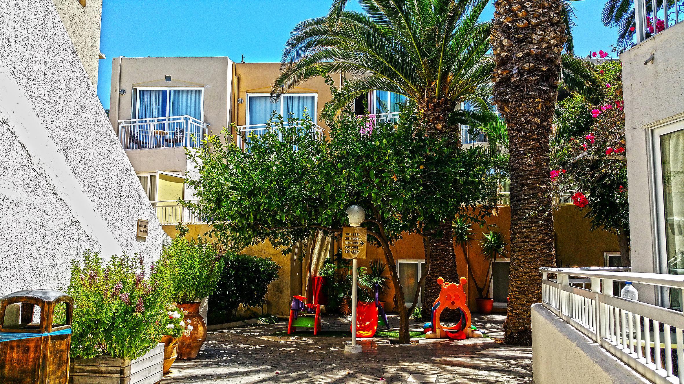 Hotel Nefeli