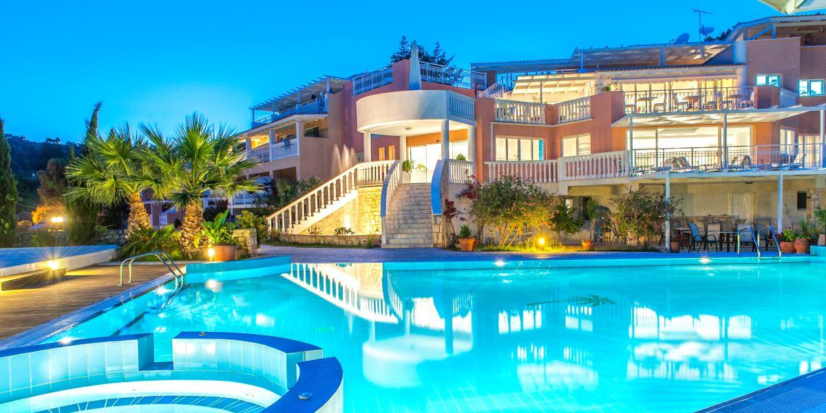 Hotel Belvedere Gerakas Luxury 4*