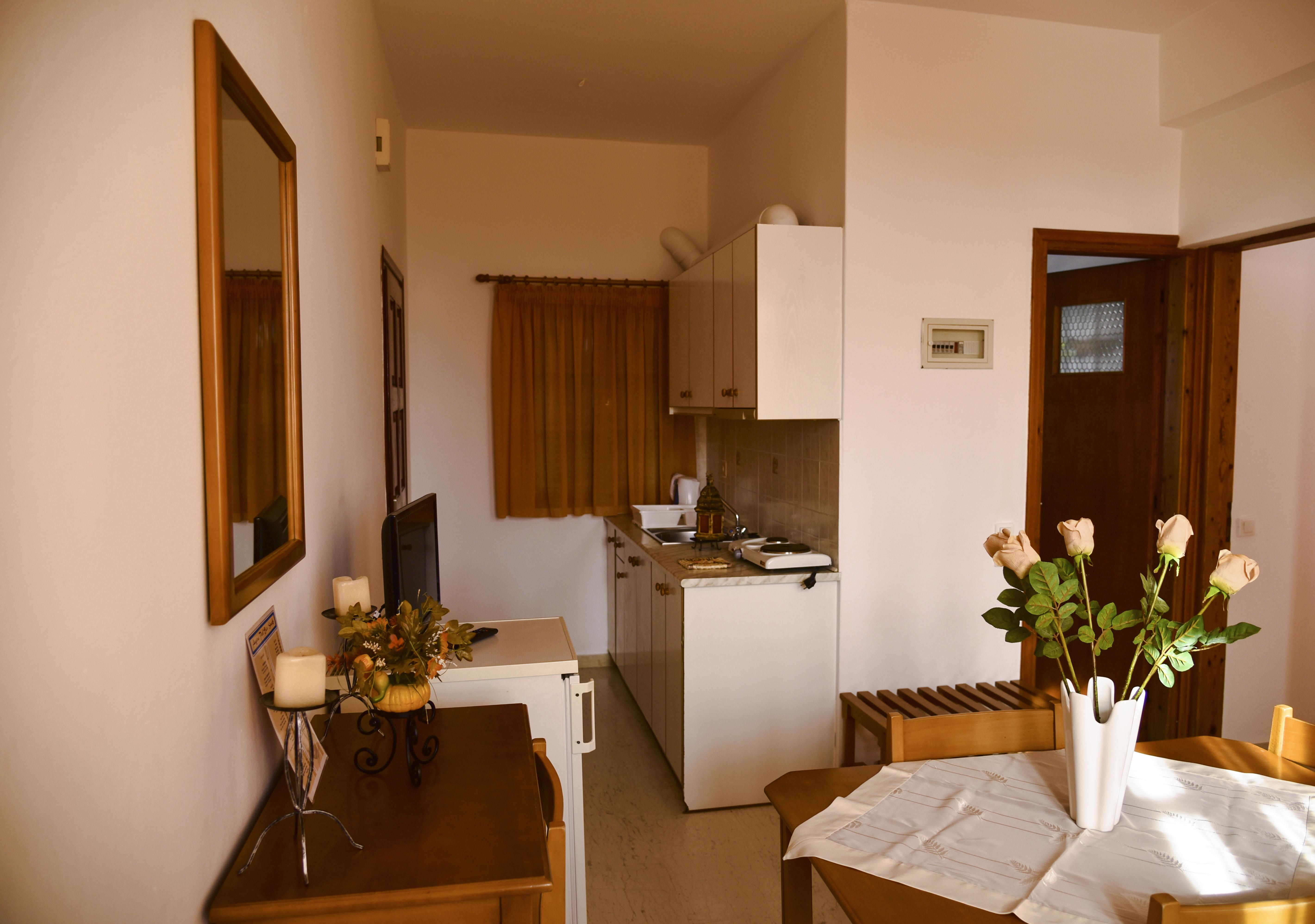 Hotel Angira Kamari (Santorini)