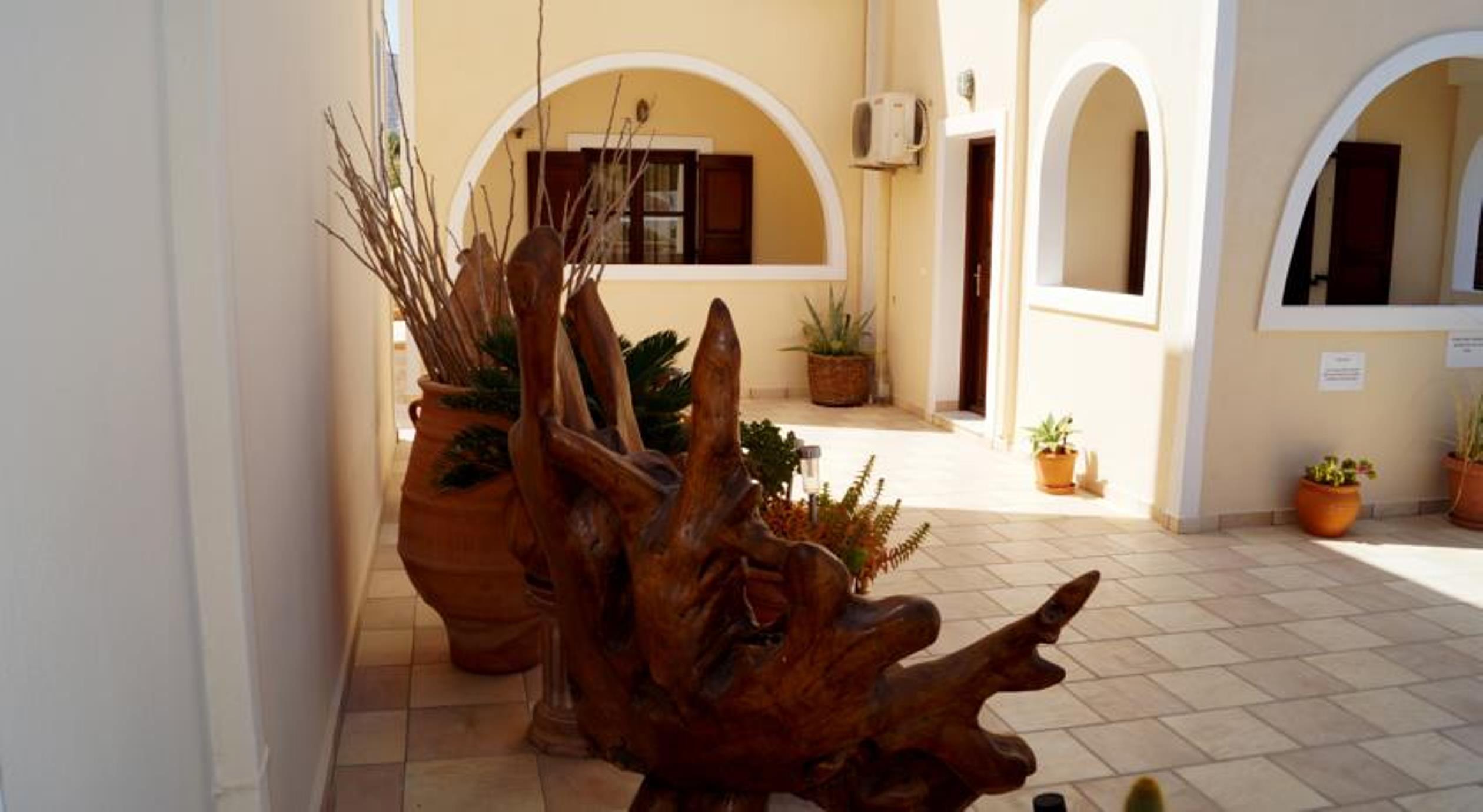 Hotel Angira