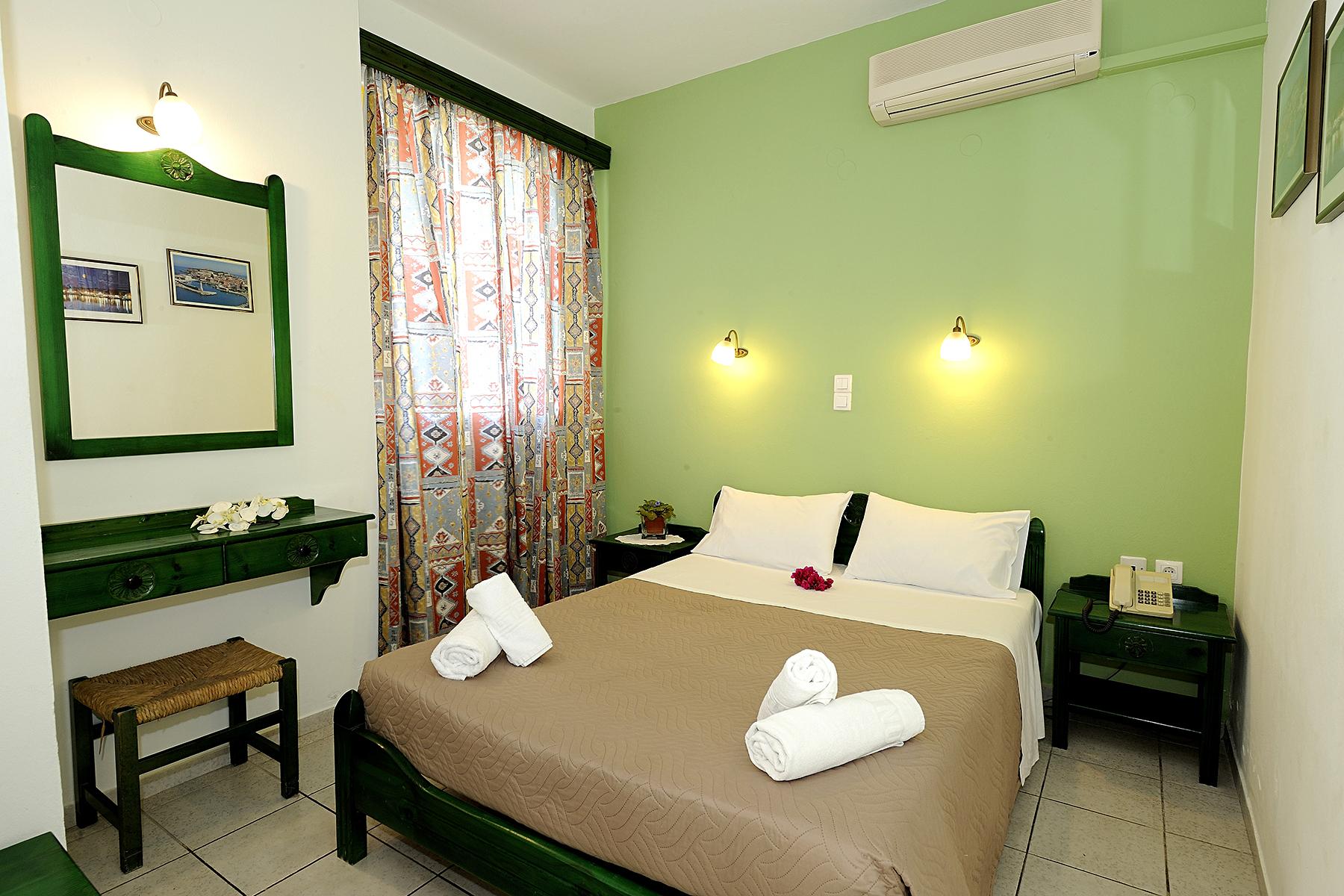 Apollon Aparthotel