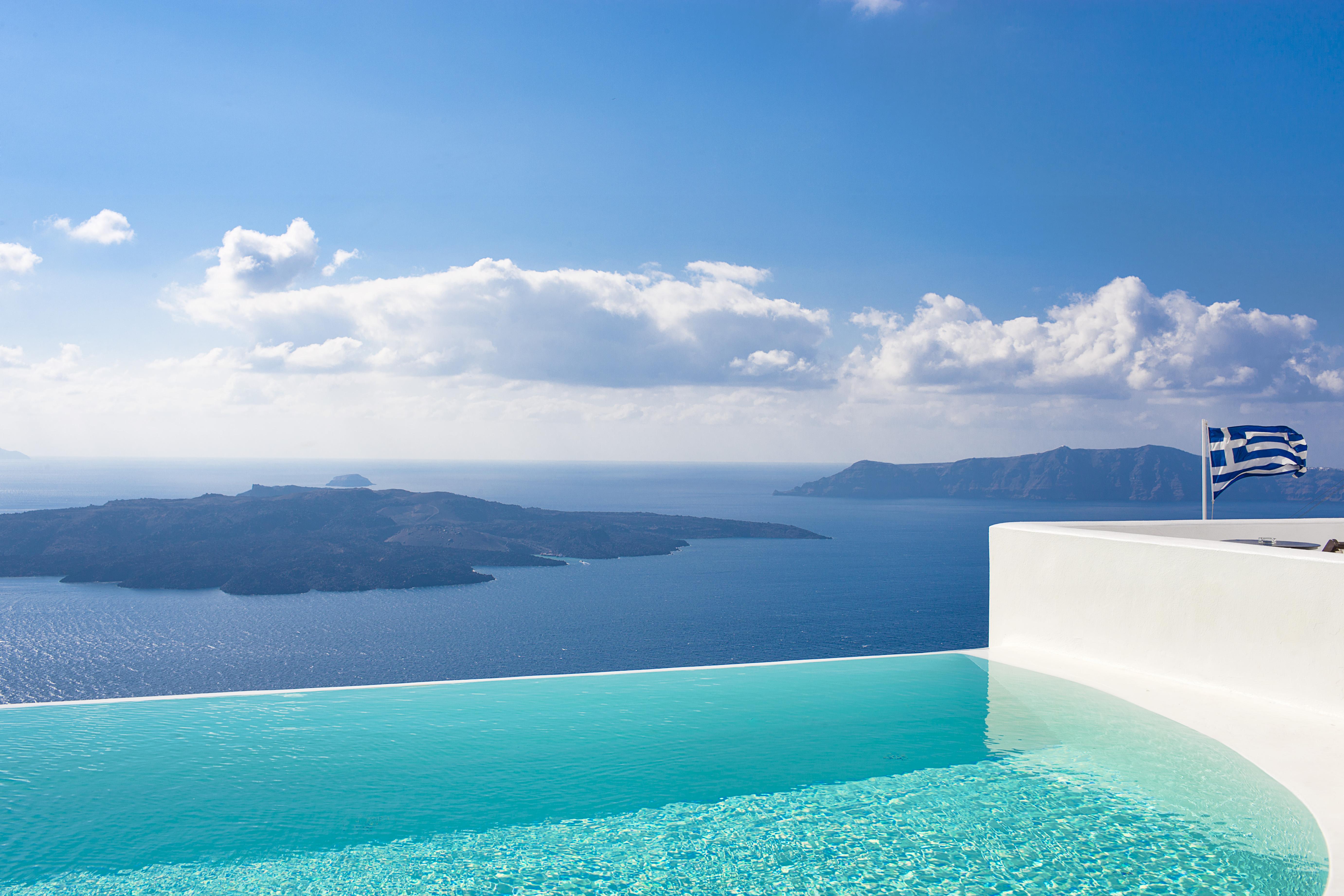 Cosmopolitan - Small Luxury Of The World 4*