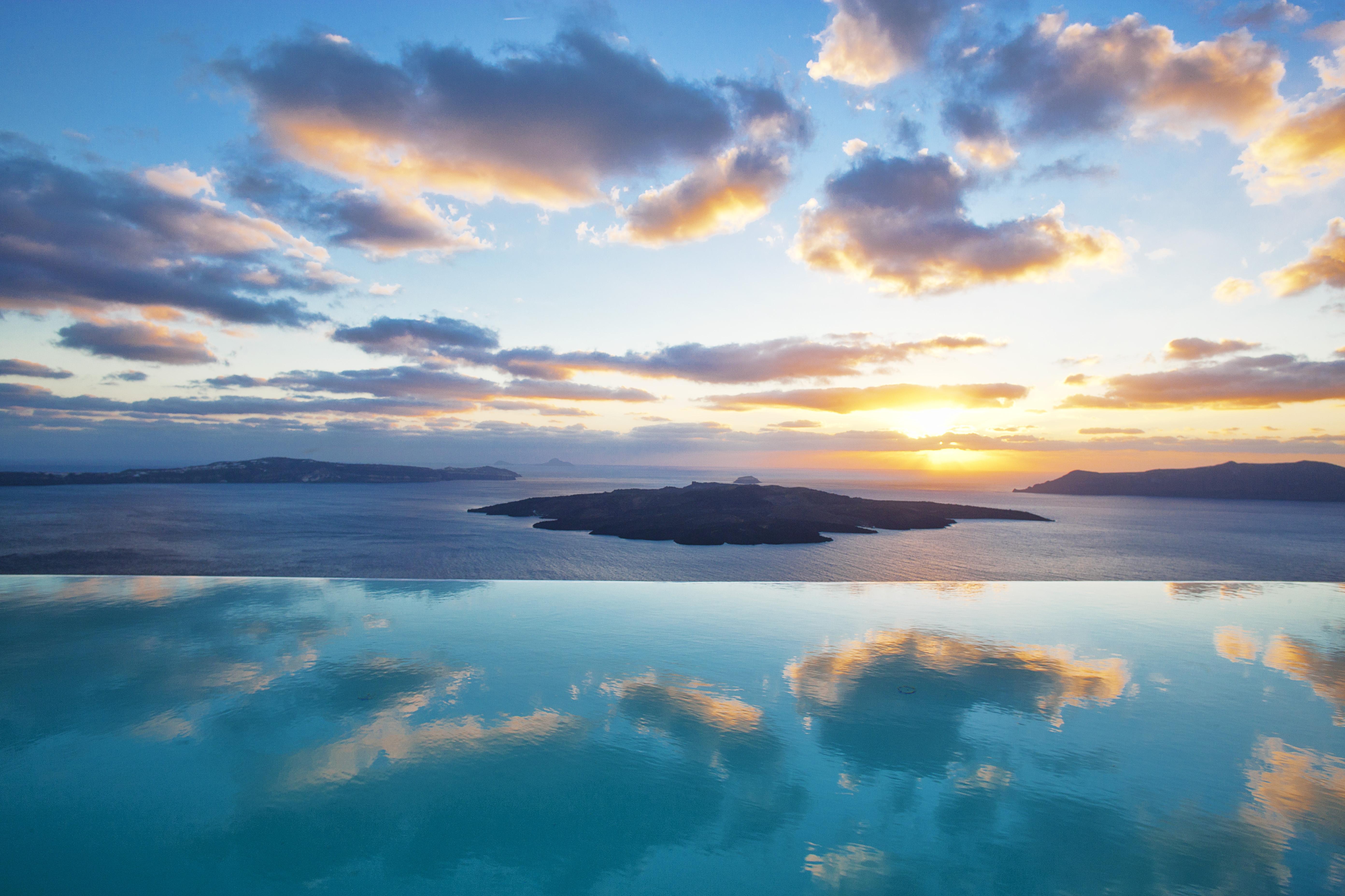 Hotel Cosmopolitan - Small Luxury Of The World Fira (Santorini)