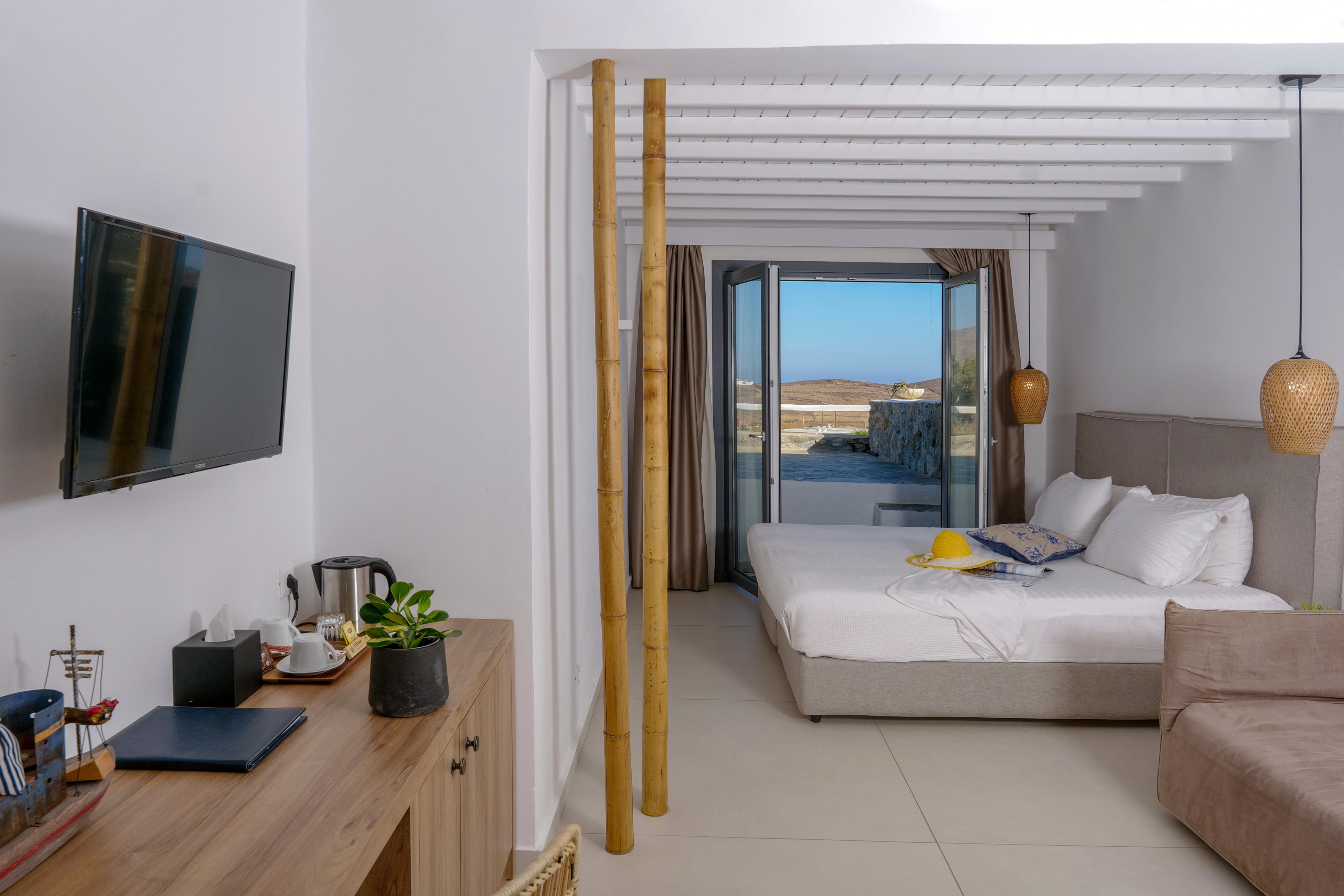 Bay Boutique 4* Ftelia (Mykonos)