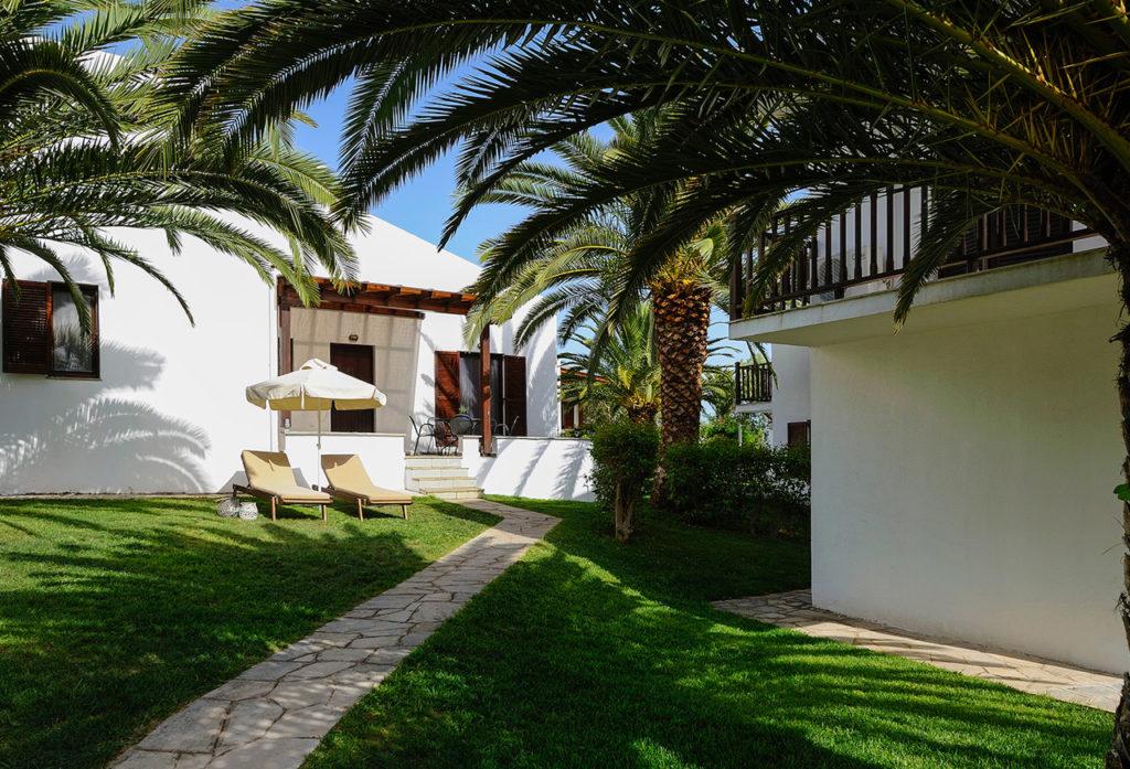 Aparthotel Trikorfo 4*