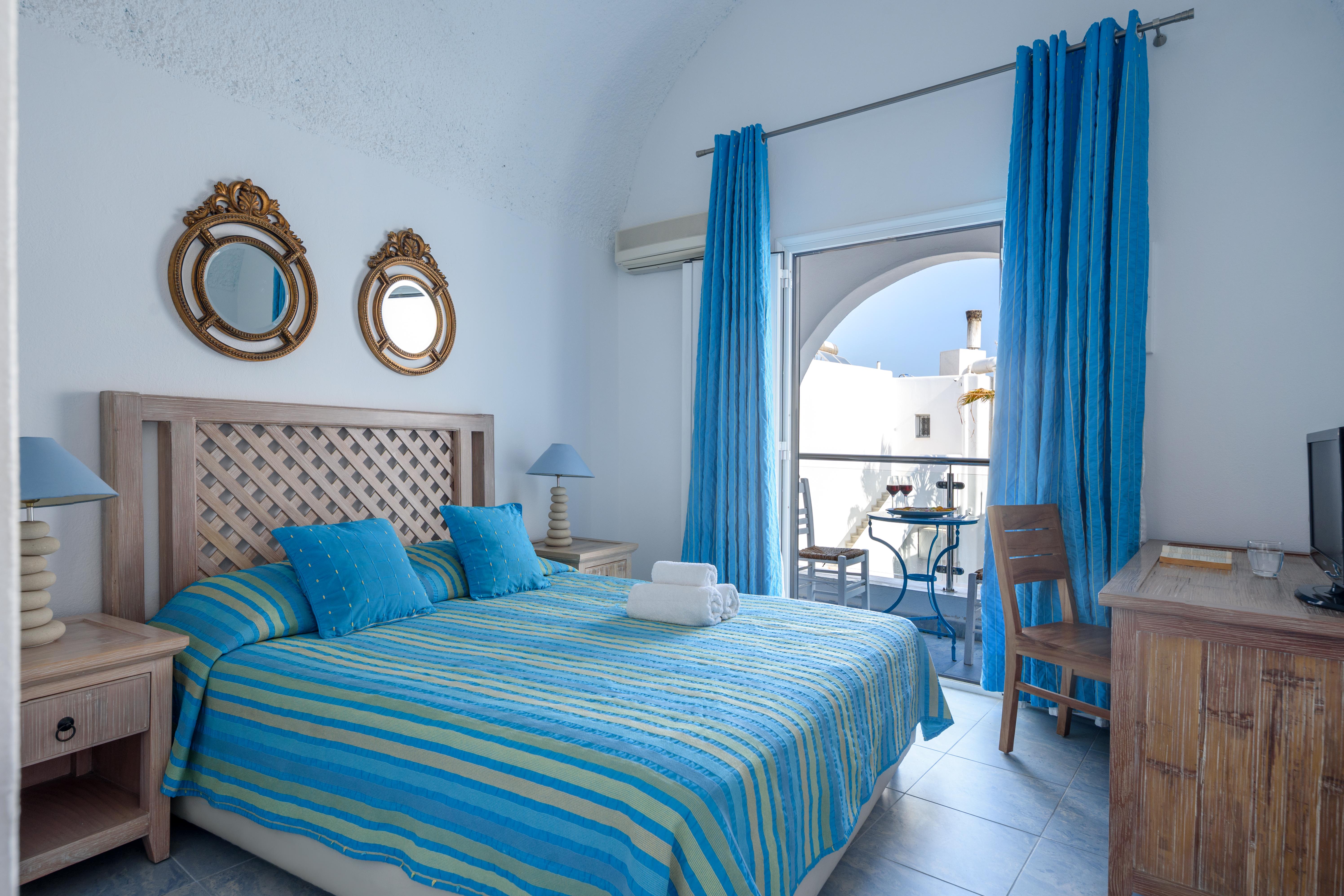 Hotel Alesahne 3*