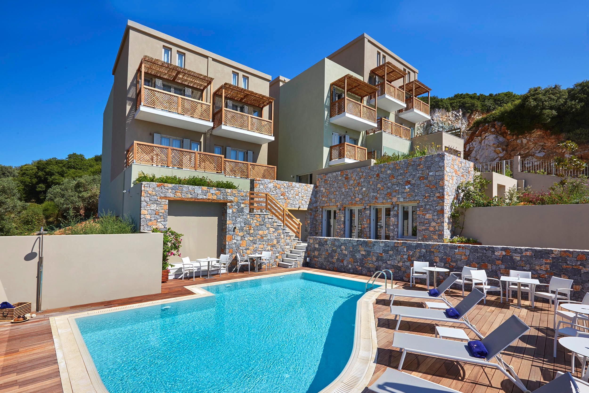 Aparthotel Mystery Luxury 4*