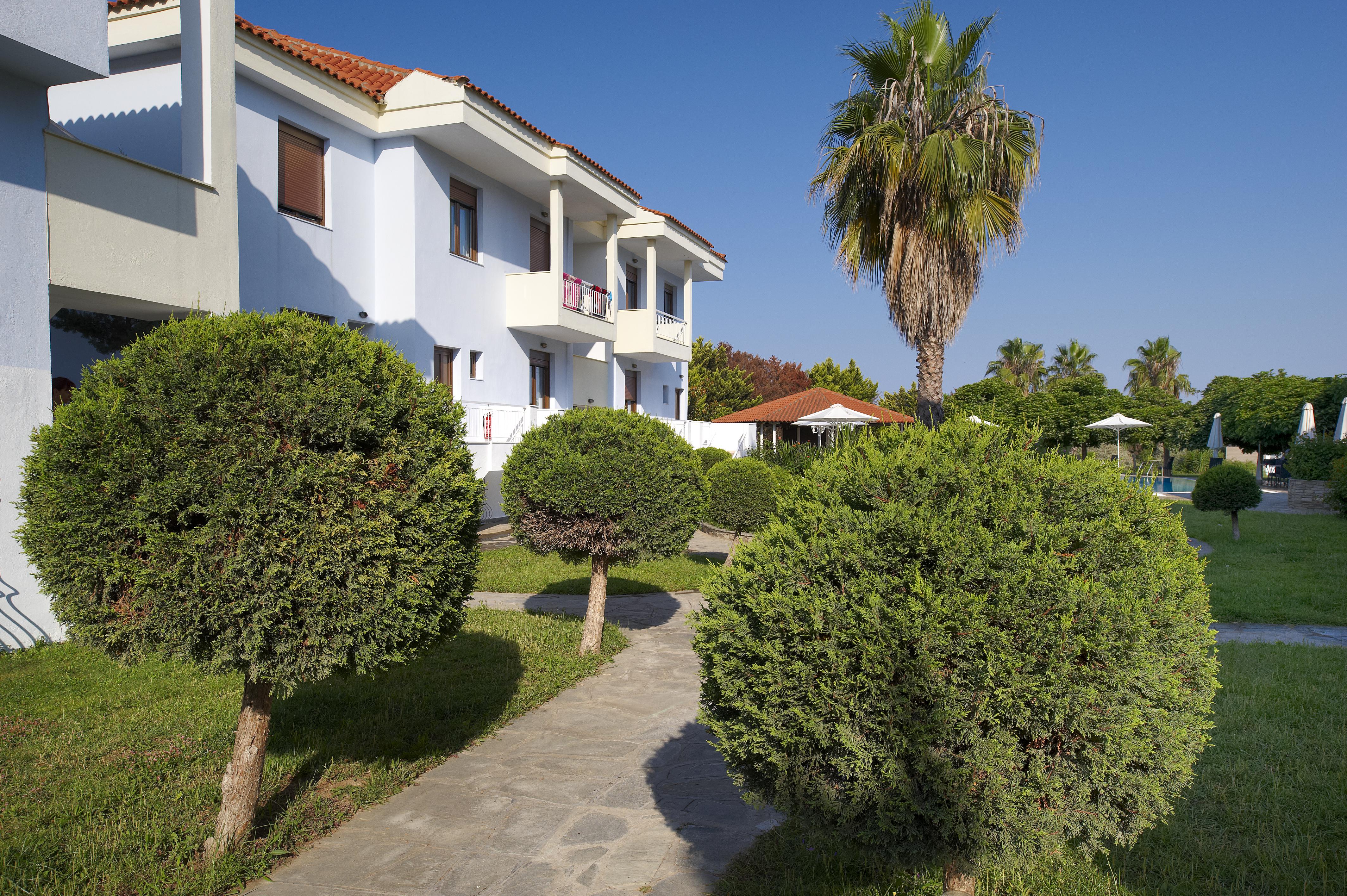 Hotel Acrotel Lily Ann Village 3*