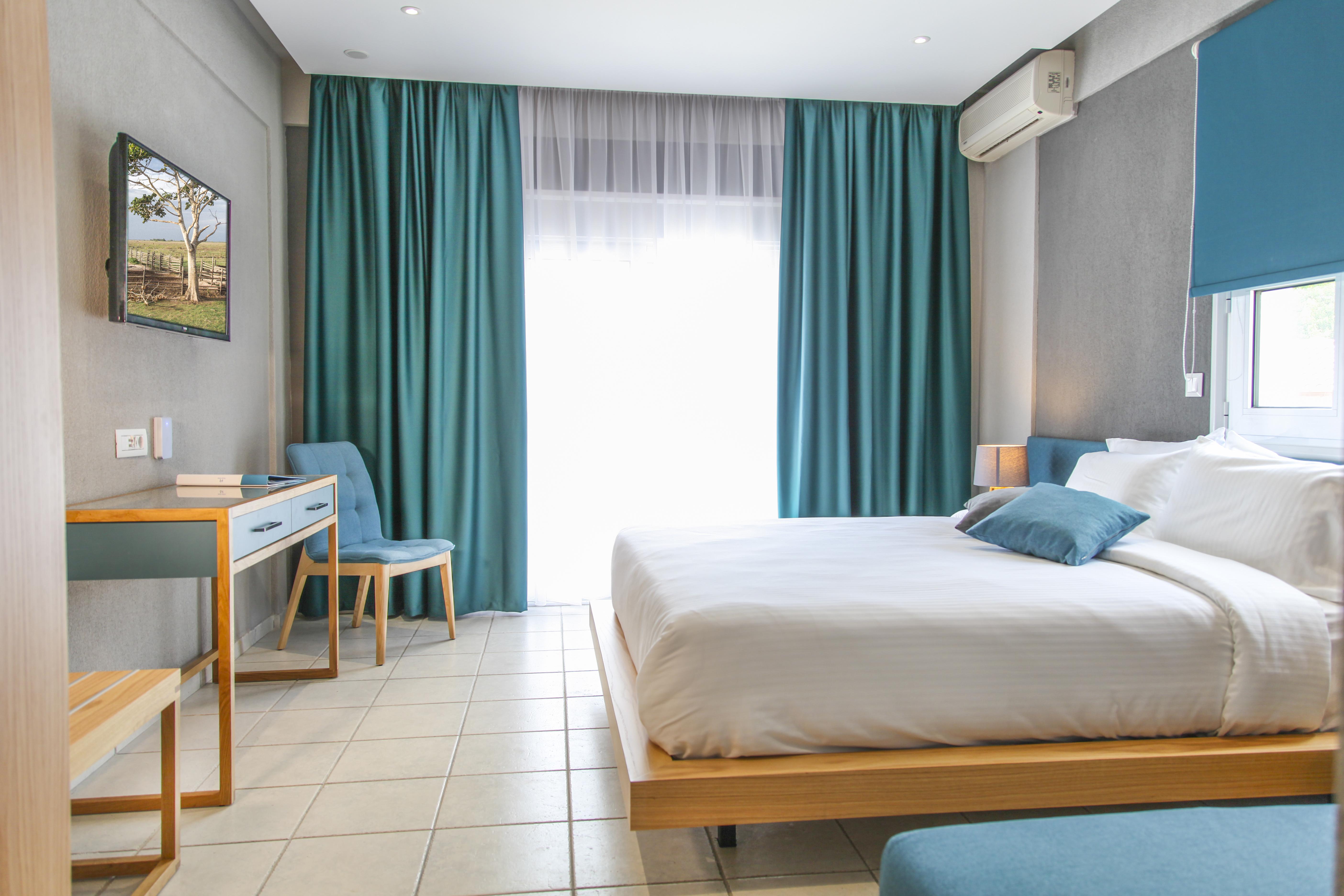 Royal And Aparthotel 4*
