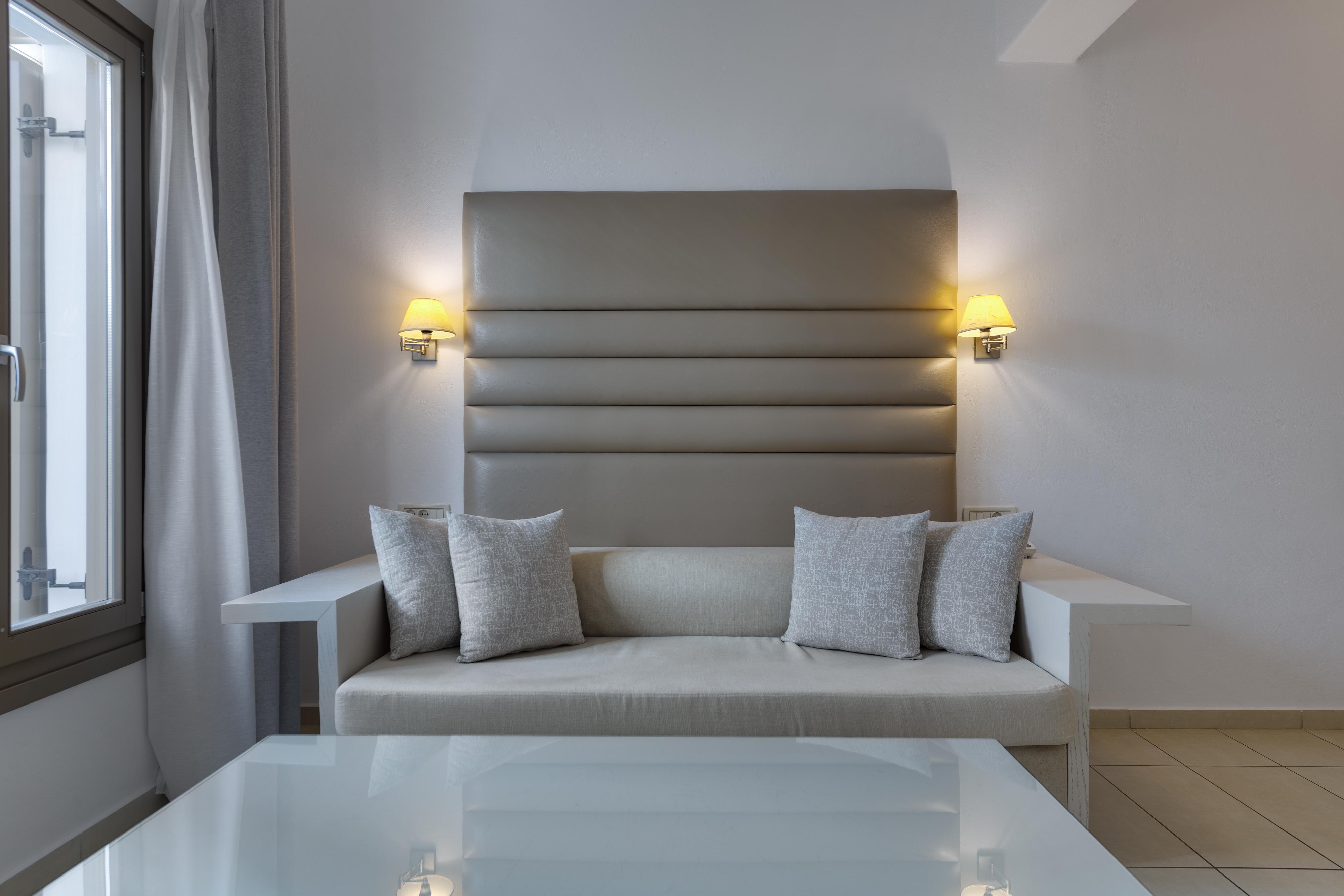 Lithos By Spyros & Flora Hotel 4*