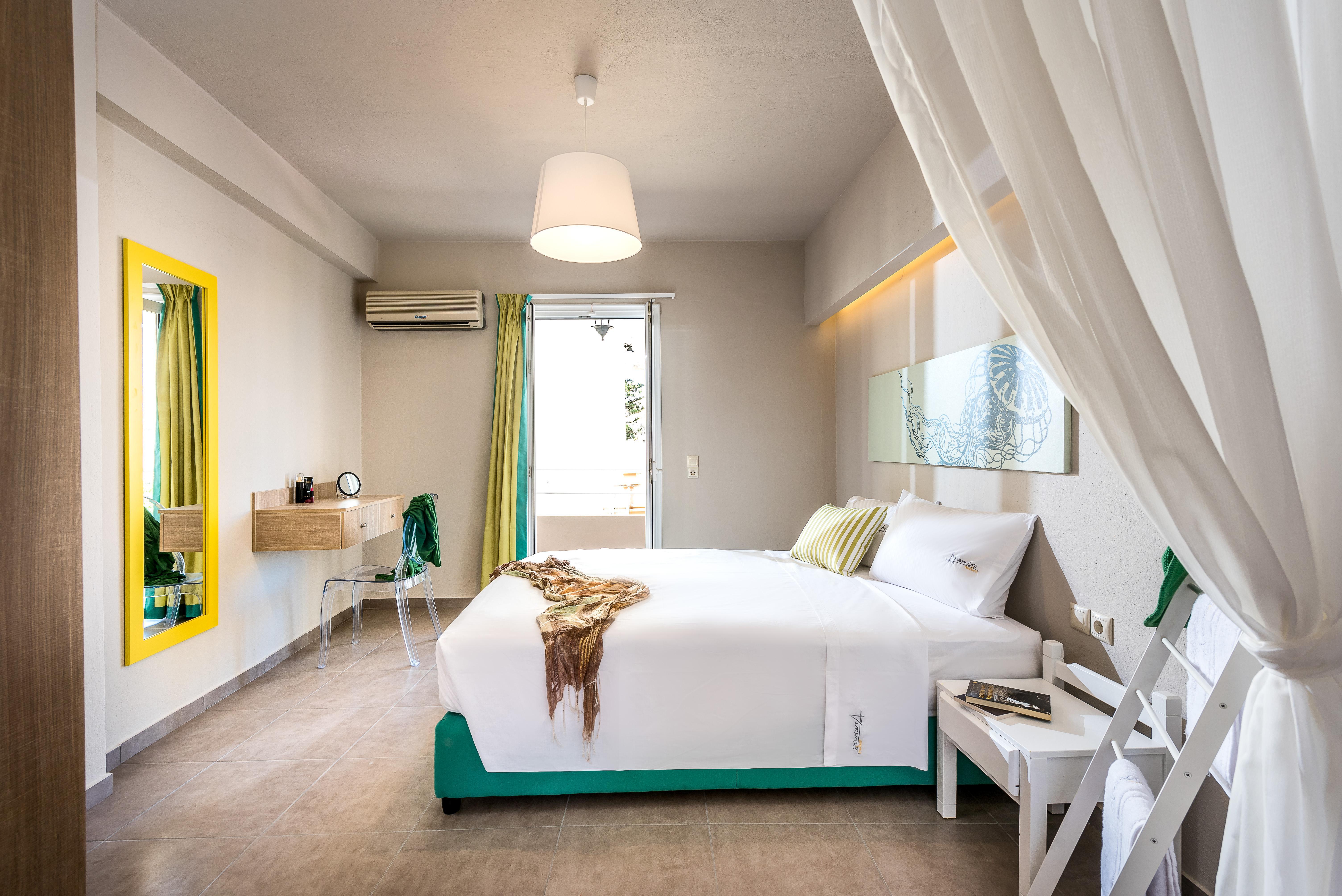 Aparthotel Anemos By Estia 3*