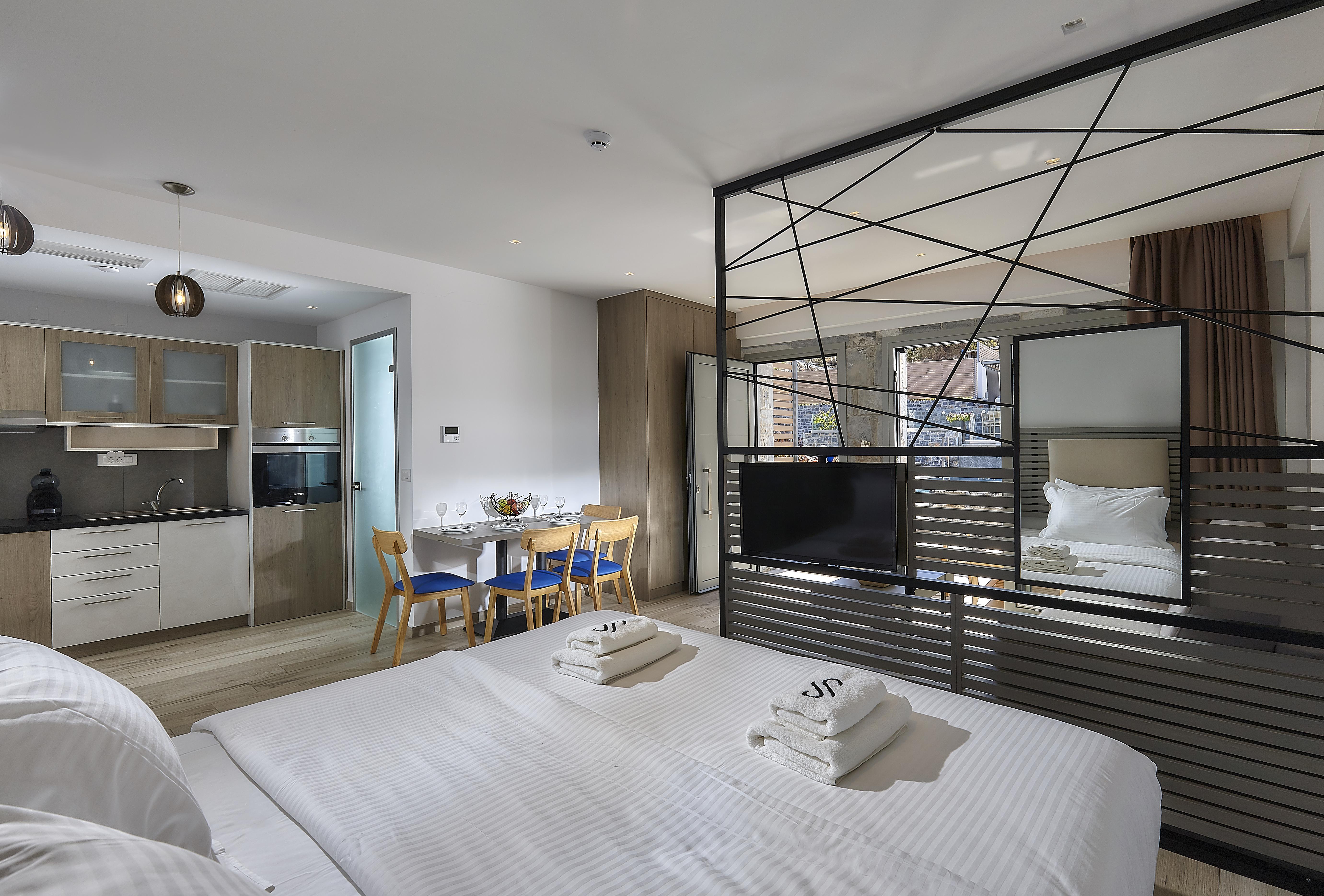 Seascape Luxury Residences (adults Only) Aparthotel 4*