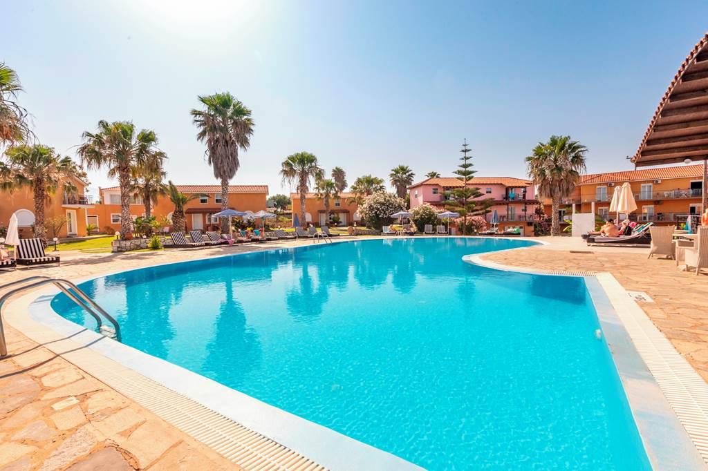 Sotiris Aparthotel 2*