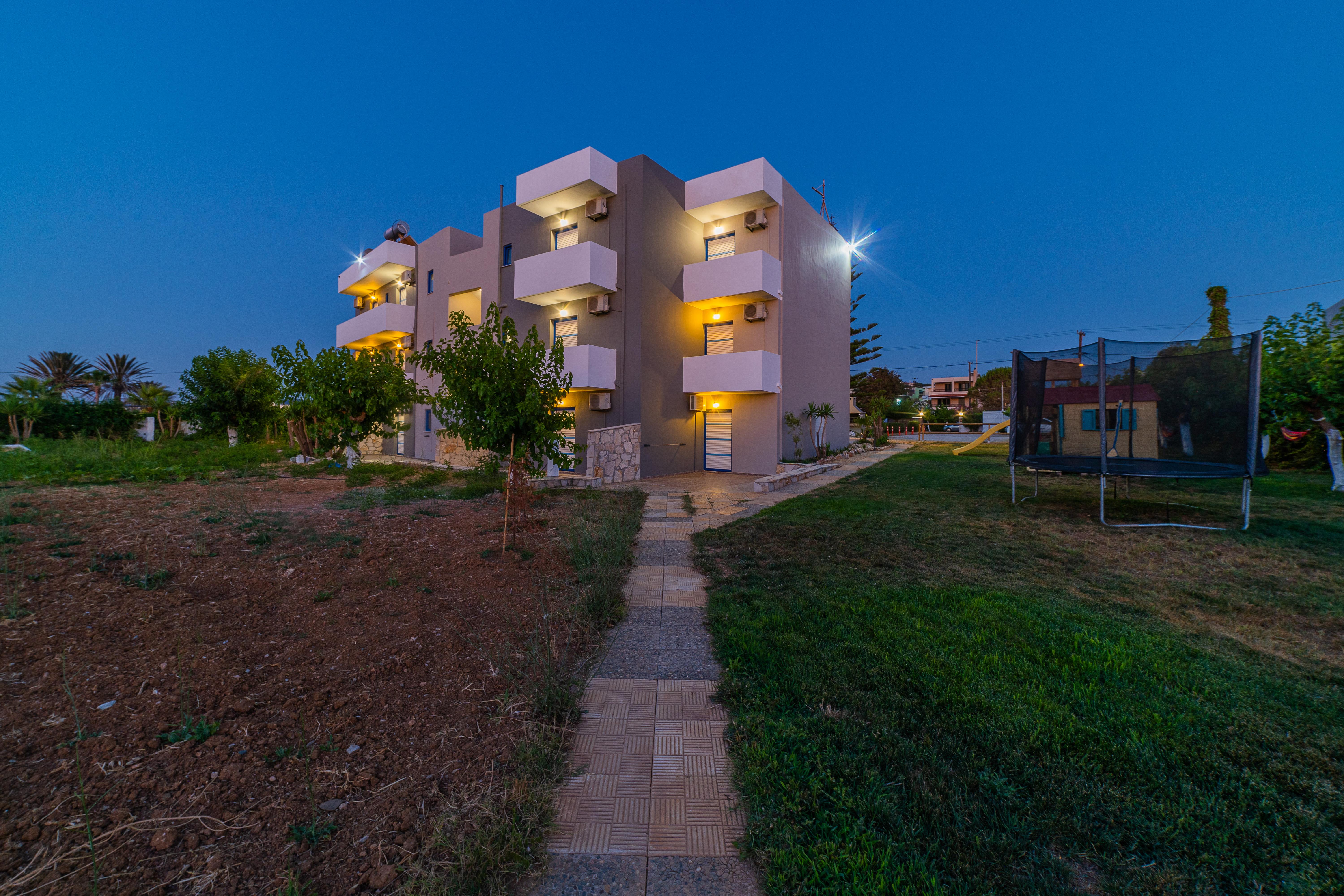 Aparthotel Blue Dream Stavromenos