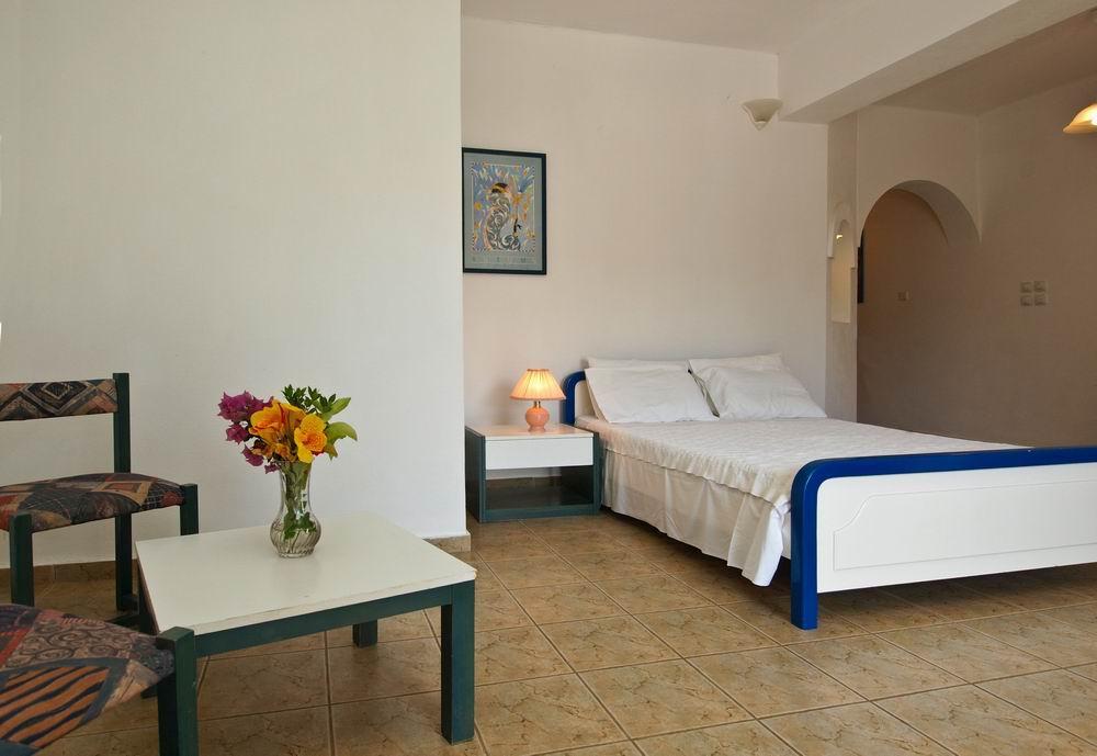 Hotel Muses Koukounaries