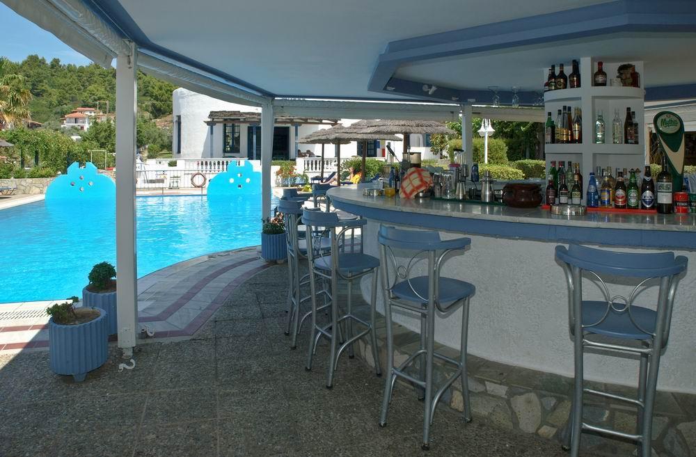 Hotel Muses Koukounaries
