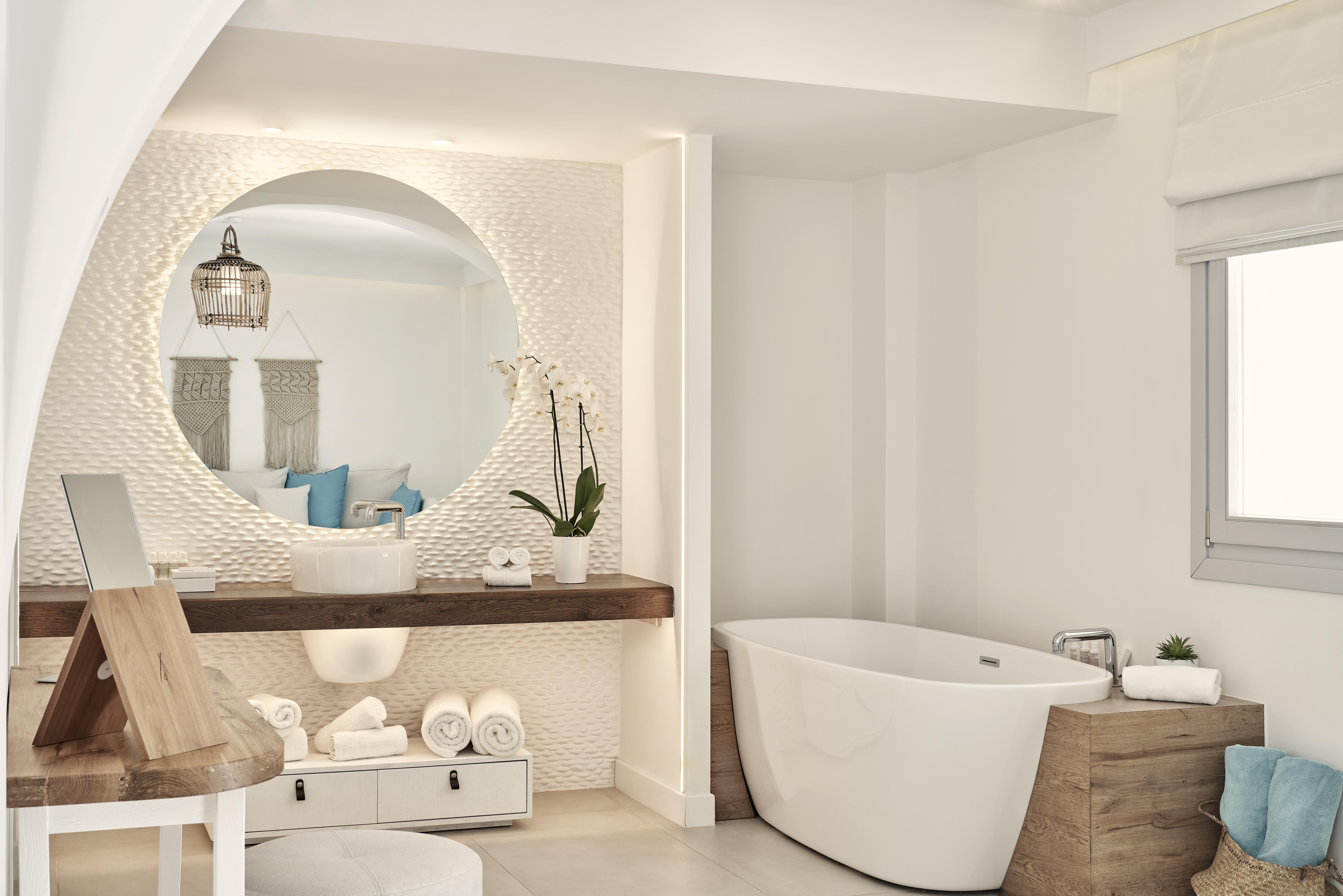 Nikki & Santorini 5*