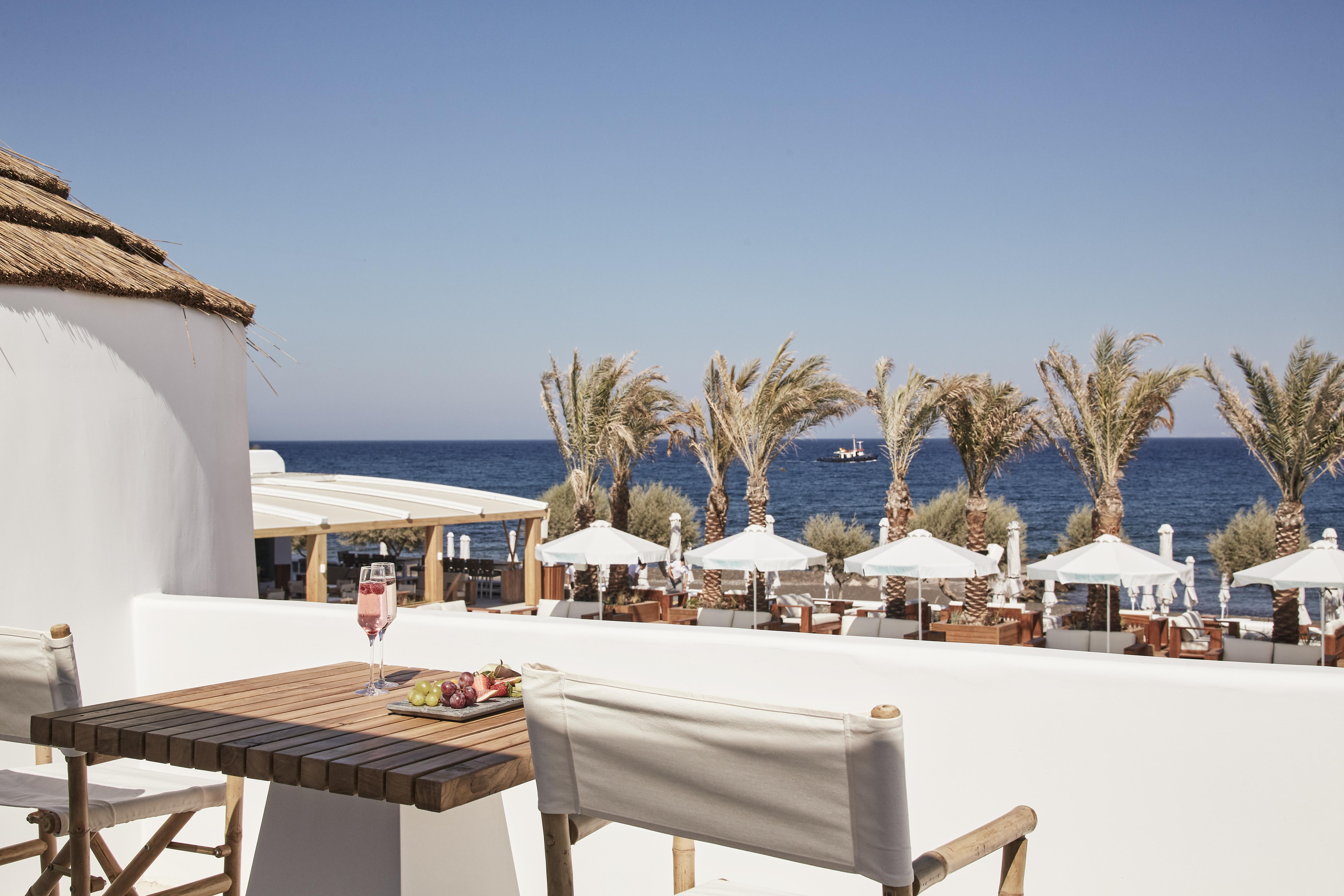 Nikki & Santorini Hotel