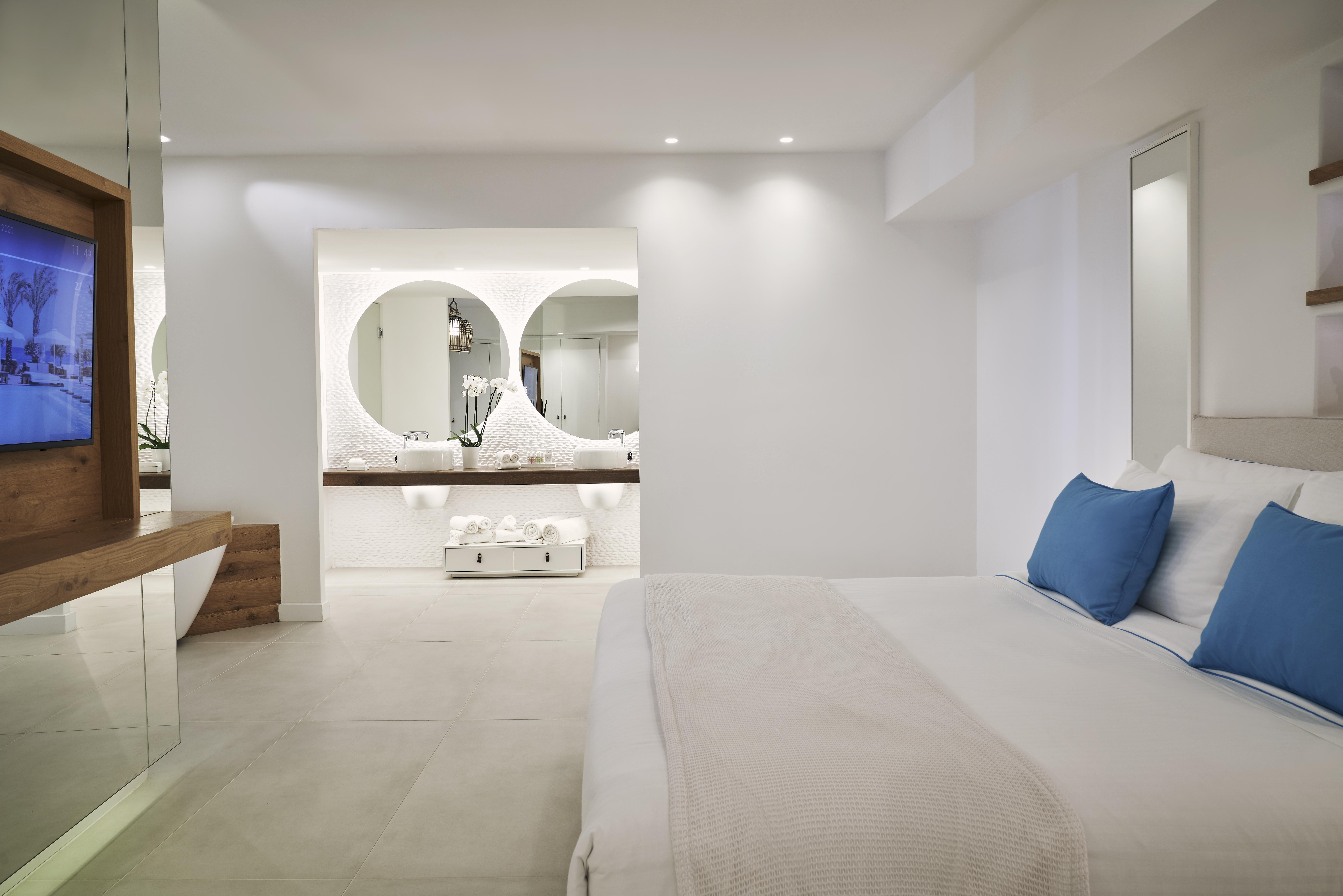 Nikki & Santorini Hotel 5*