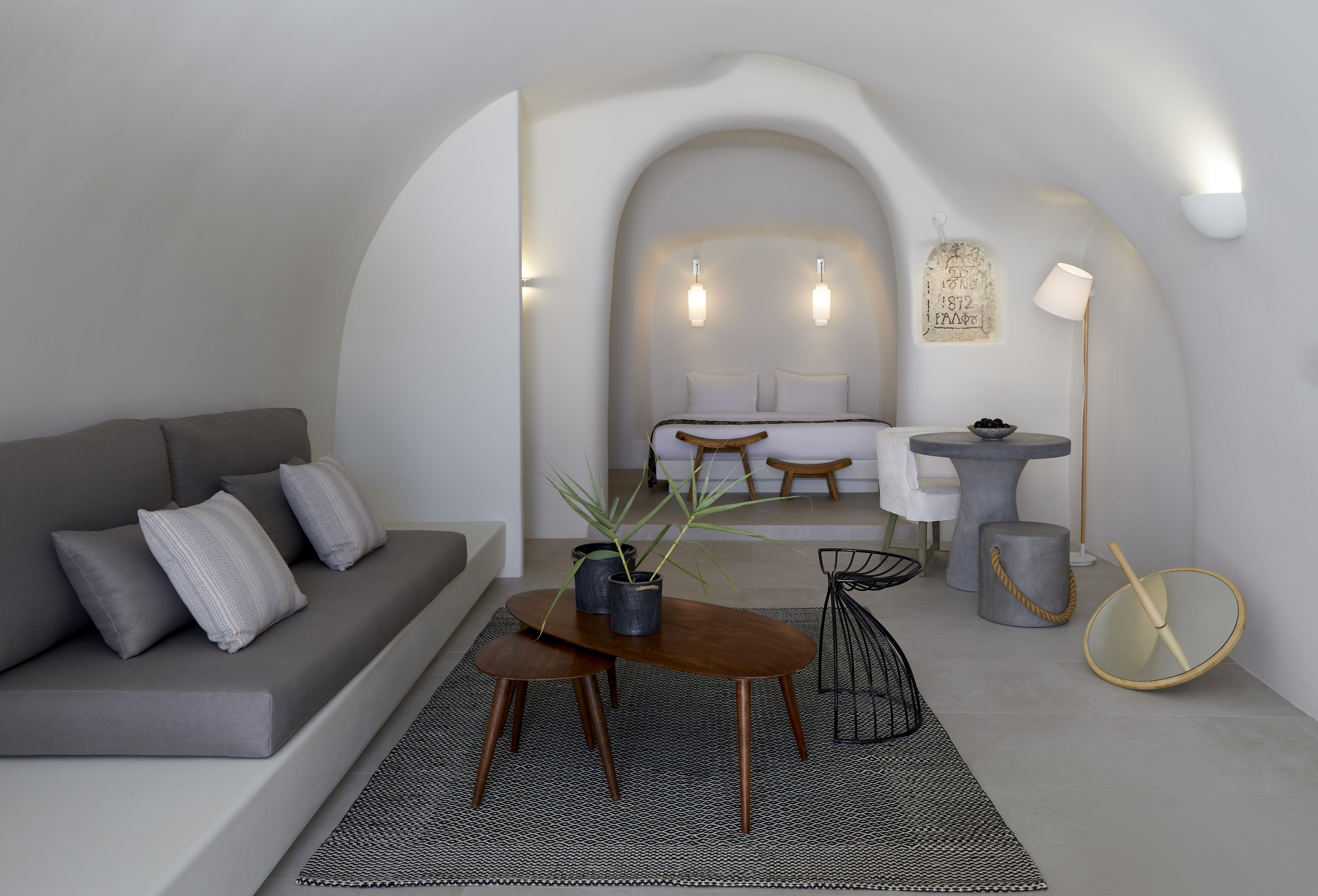 Elysian Santorini 3* Oia (Santorini)