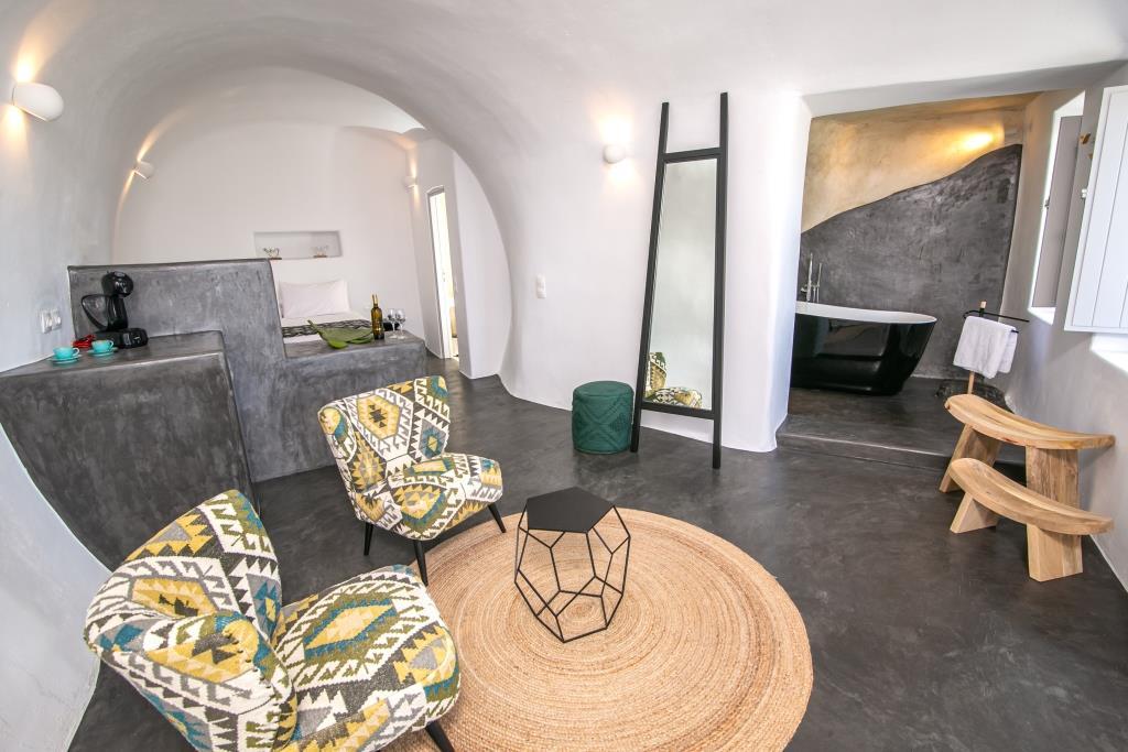 Elysian Santorini 3*