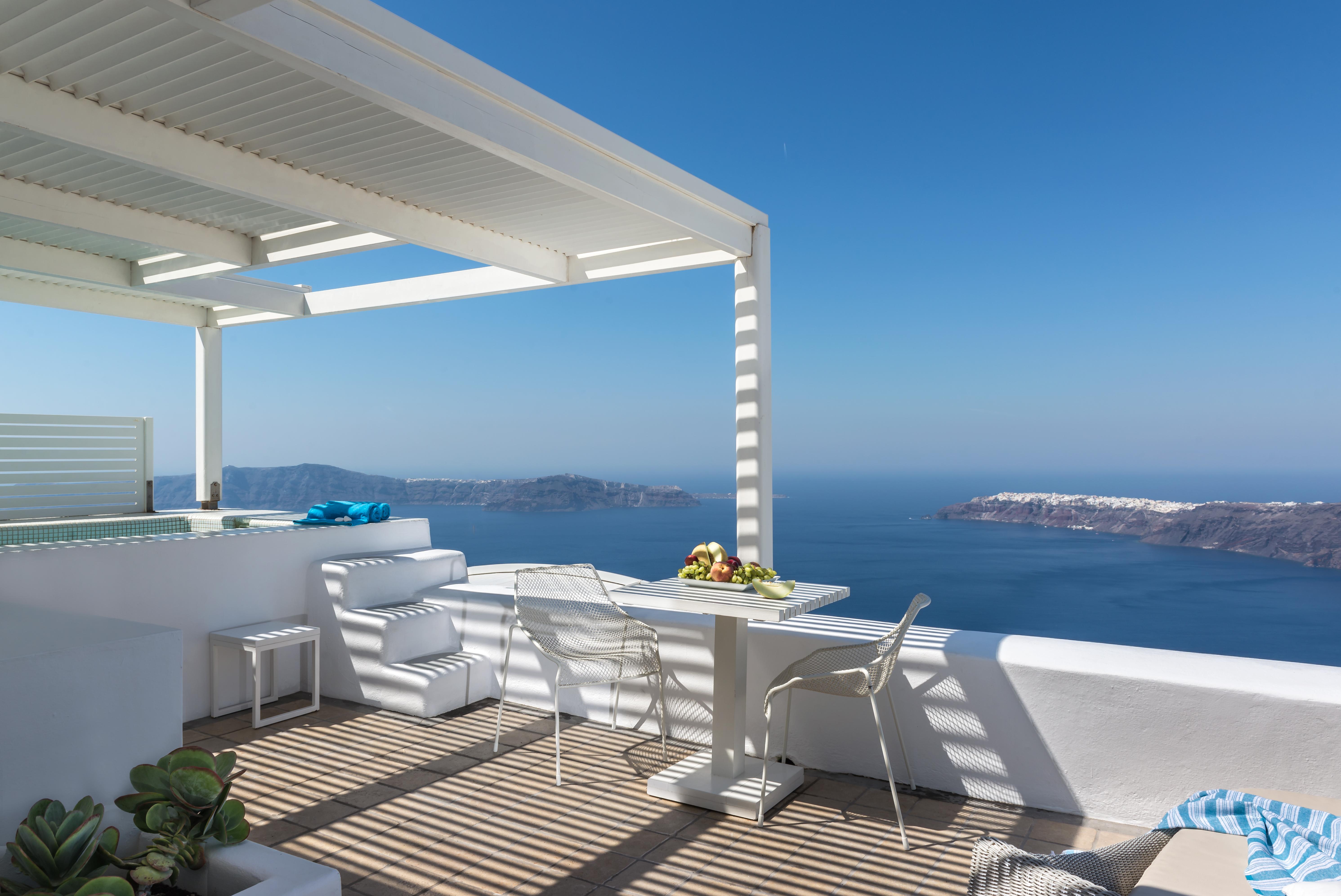 White Santorini Hotel 3*