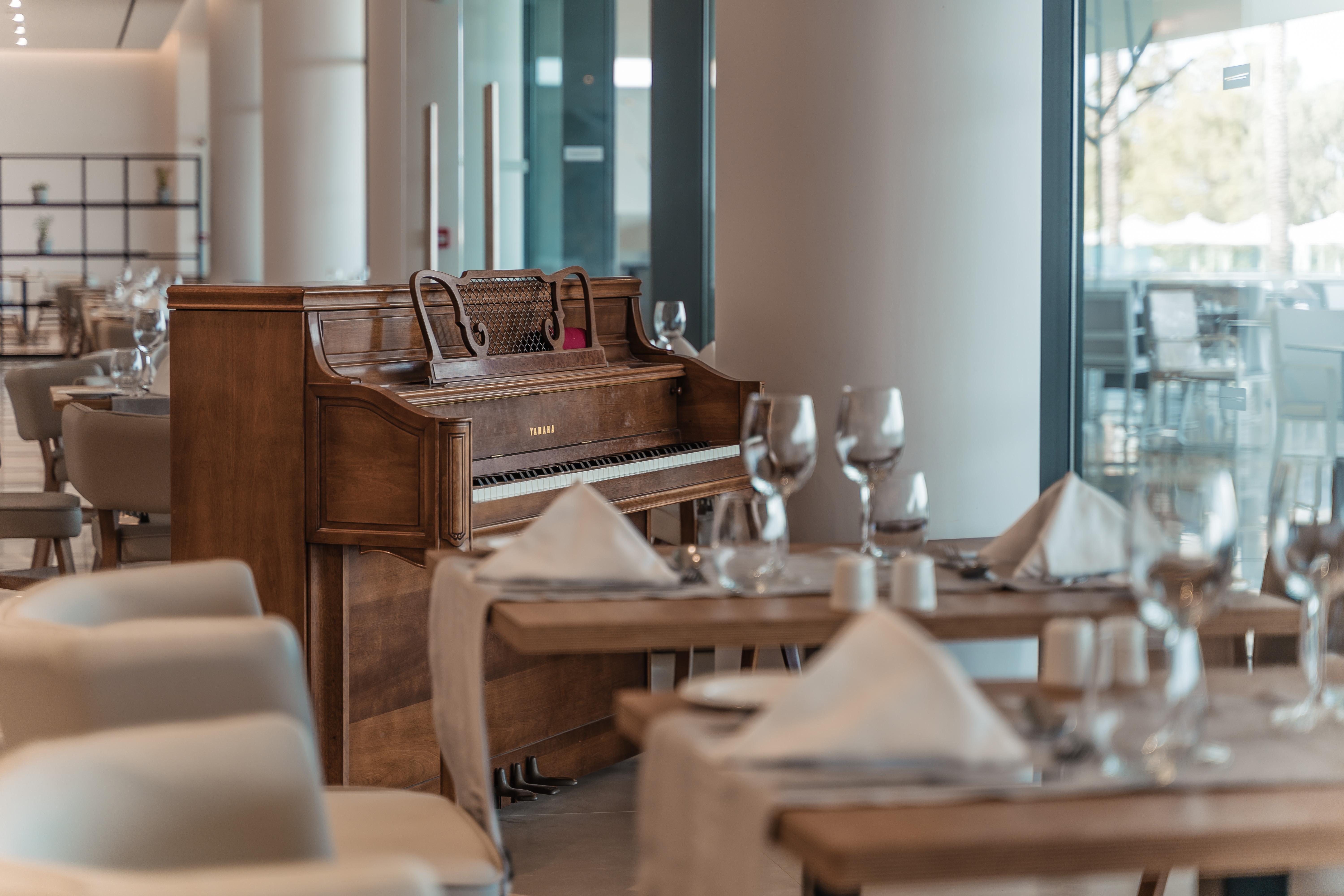 Hotel Grand Gennadi