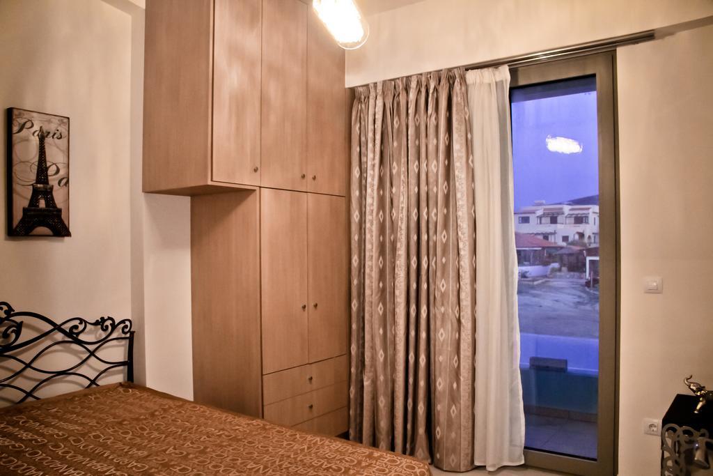 Sea View Beachfront Maria *