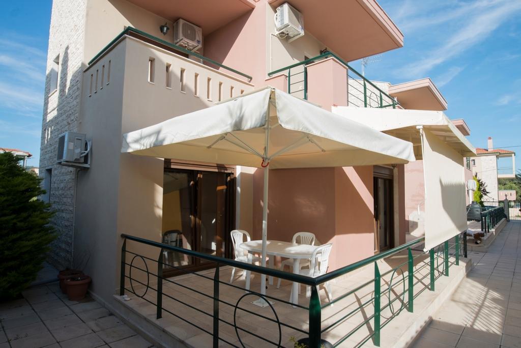 Apartment Bouganvillia Homes