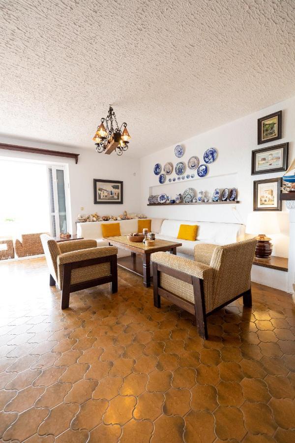 Delmare Dom Seafront Holiday home Kalyves Polygyrou