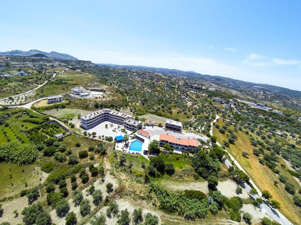 Hillside & 2*