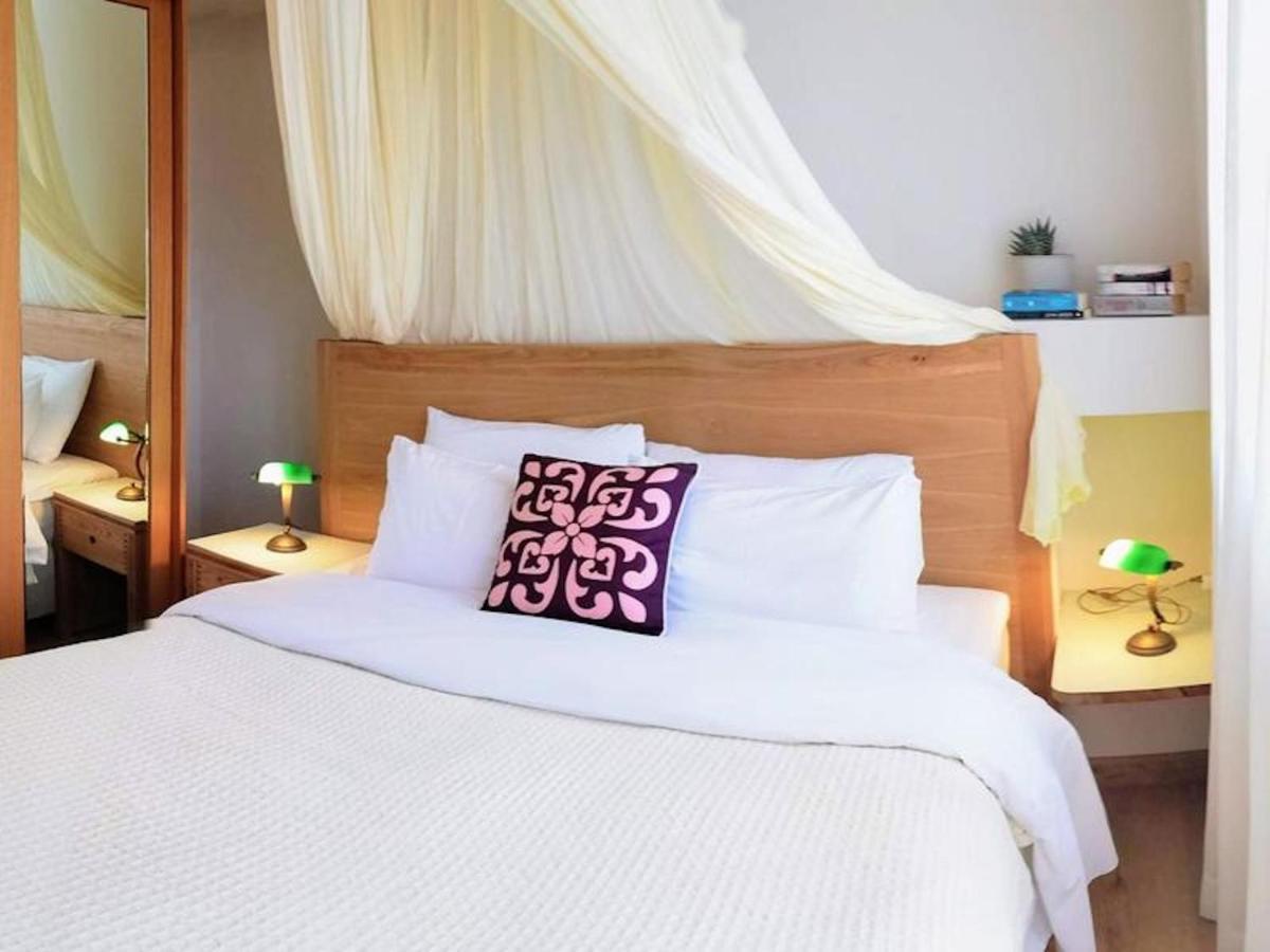 2b Luxurious Io, With Private Pool And Stunningt Sea Views