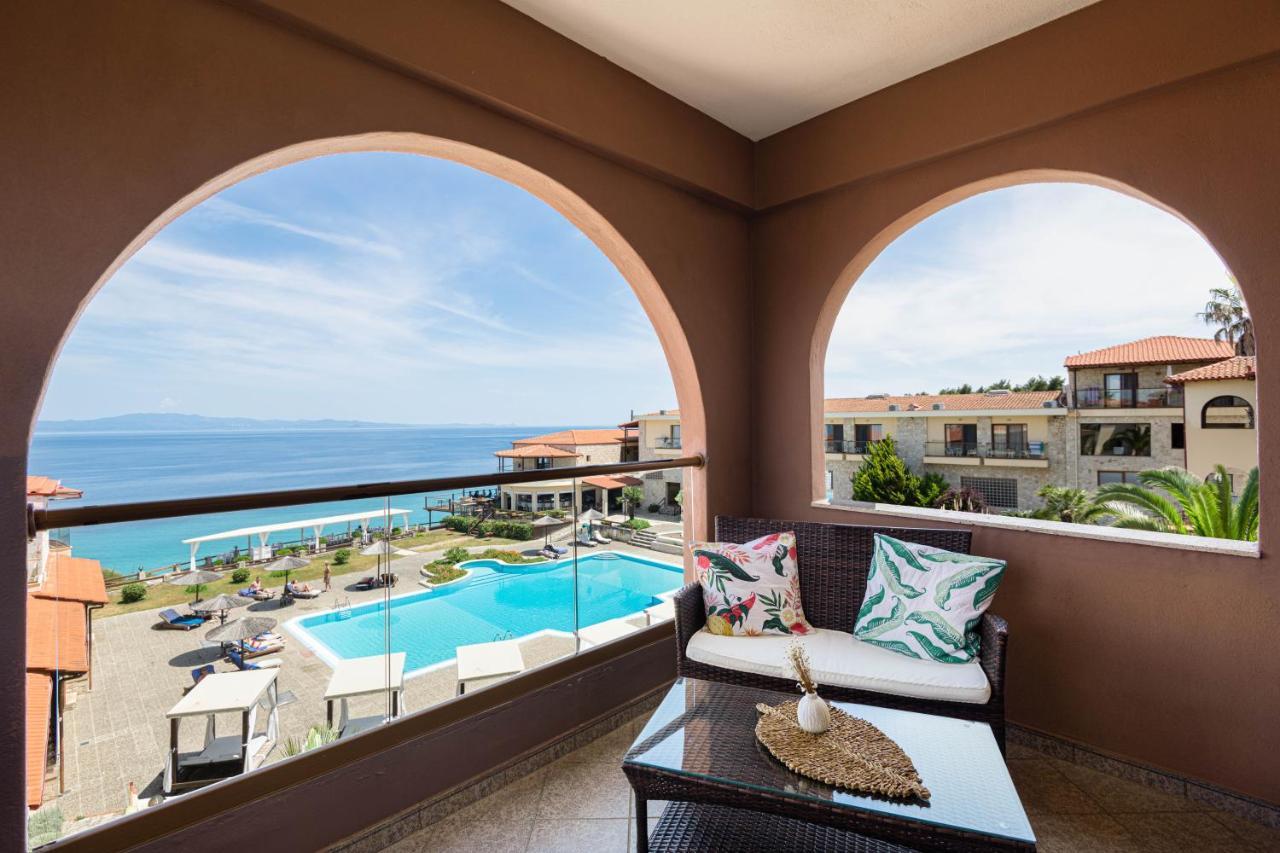 Blue Bay Halkidiki 4*