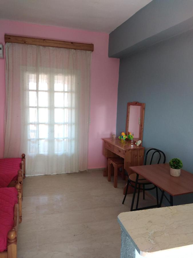 Elena Pool Aparthotel Agios Georgios (Corfu)