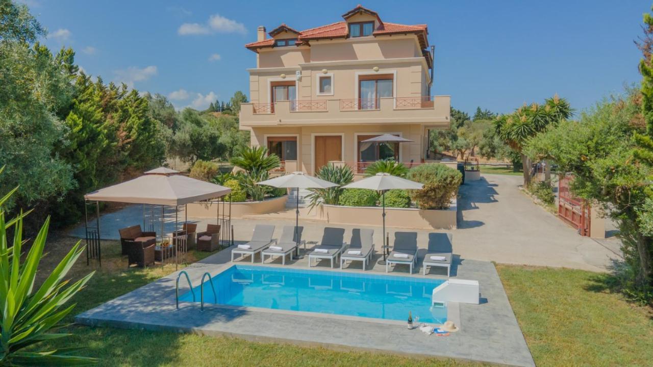 Villa Emma's Luxury Pastida
