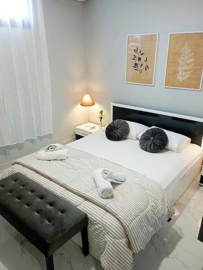 Stonehouse & Casa Al Sole E Al Mare Holiday home Nea Roda