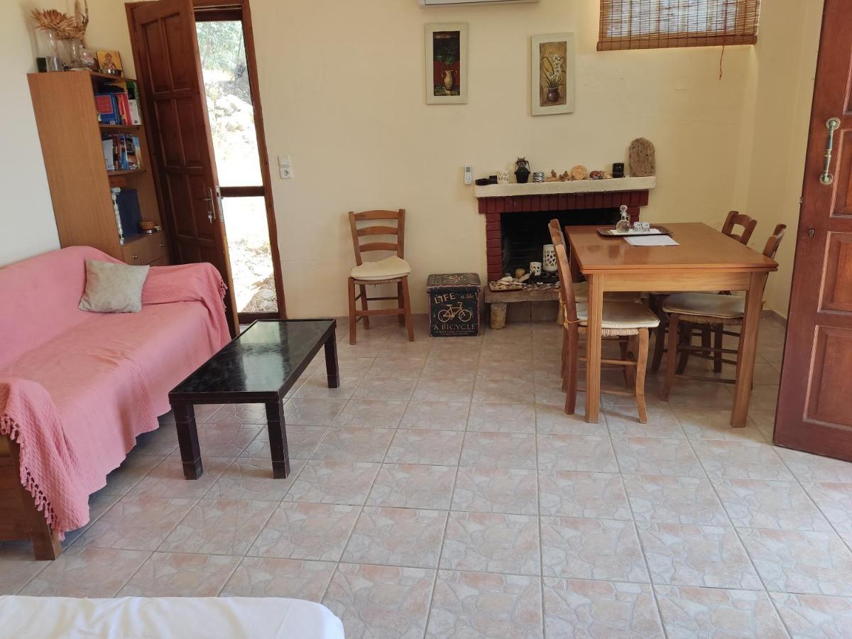 Stone House Holiday home *