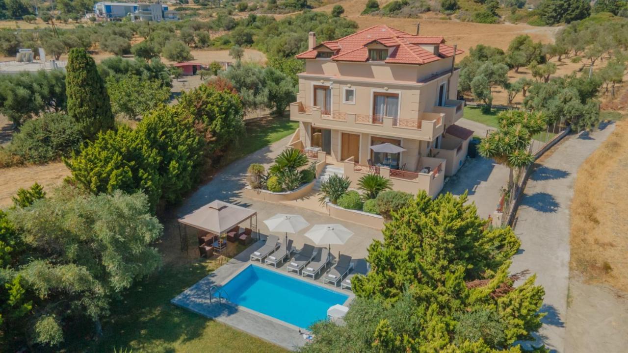 Emma's Luxury Villa Pastida