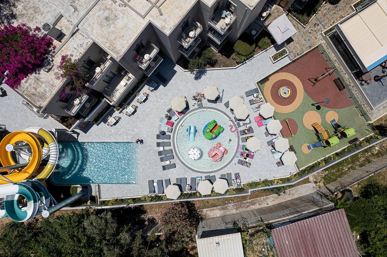 Porto Village Aparthotel