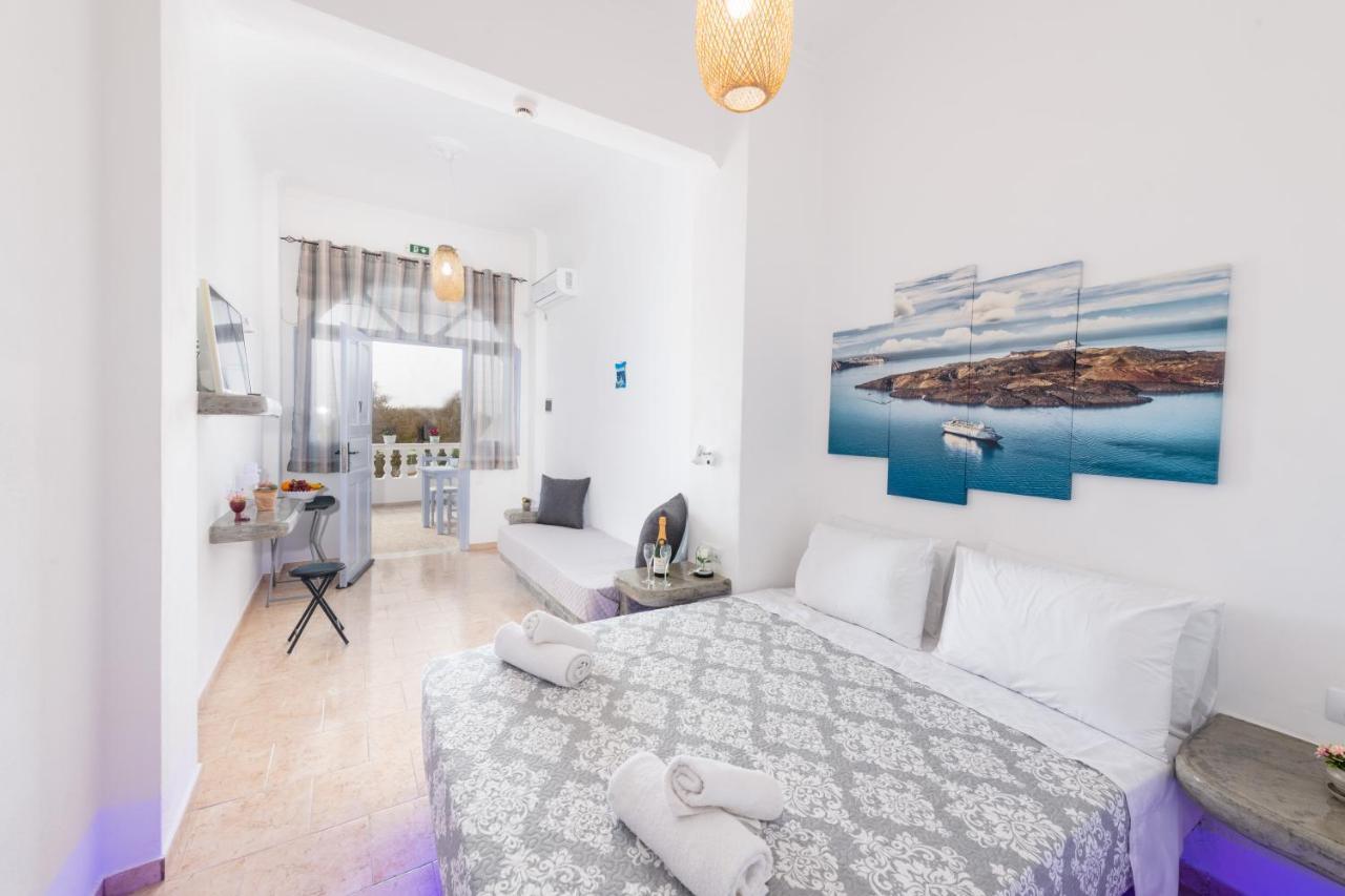 Santorininy Hotel