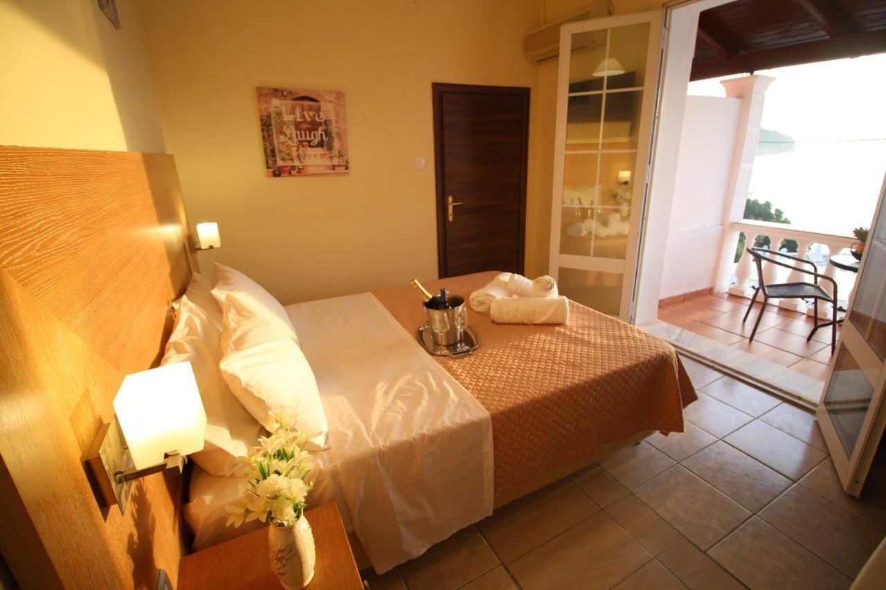 Batis Breeze Bed & Breakfast Perama (Corfu)