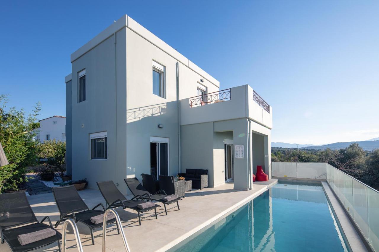 Haroupia Villa Atsipopoulo