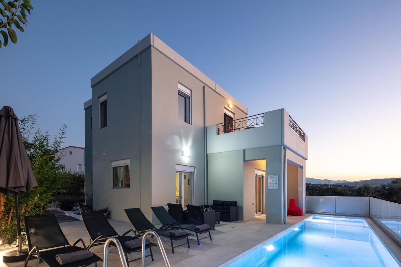 Villa Haroupia