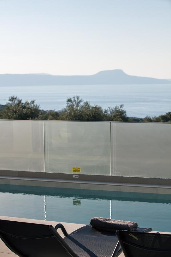 Haroupia Villa Atsipopoulo