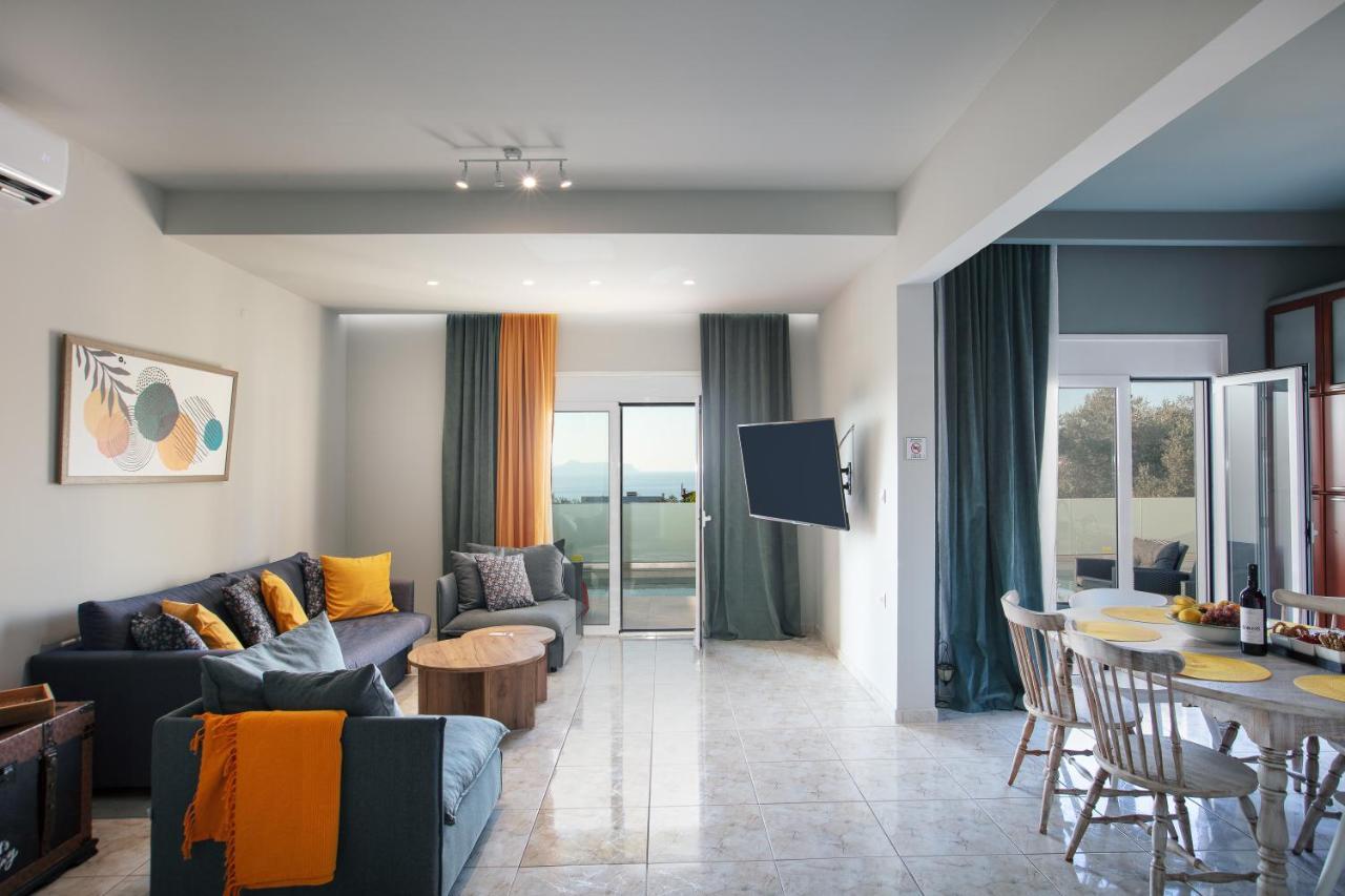 Haroupia Villa *