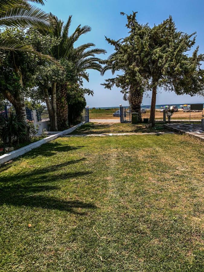 Apartment Galinis' Sea Front B Nea Kallikrateia