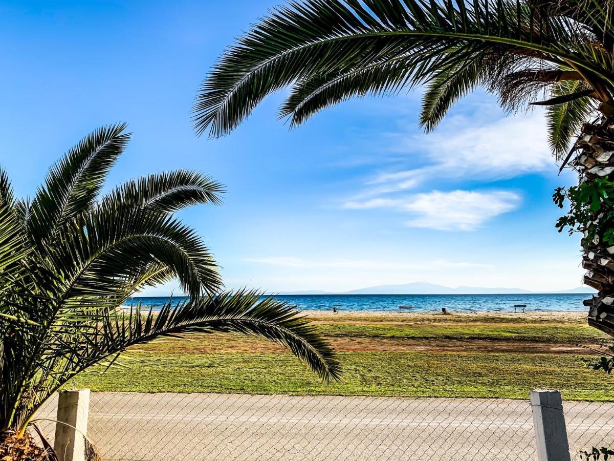 Galinis' Sea Front B * Nea Kallikrateia