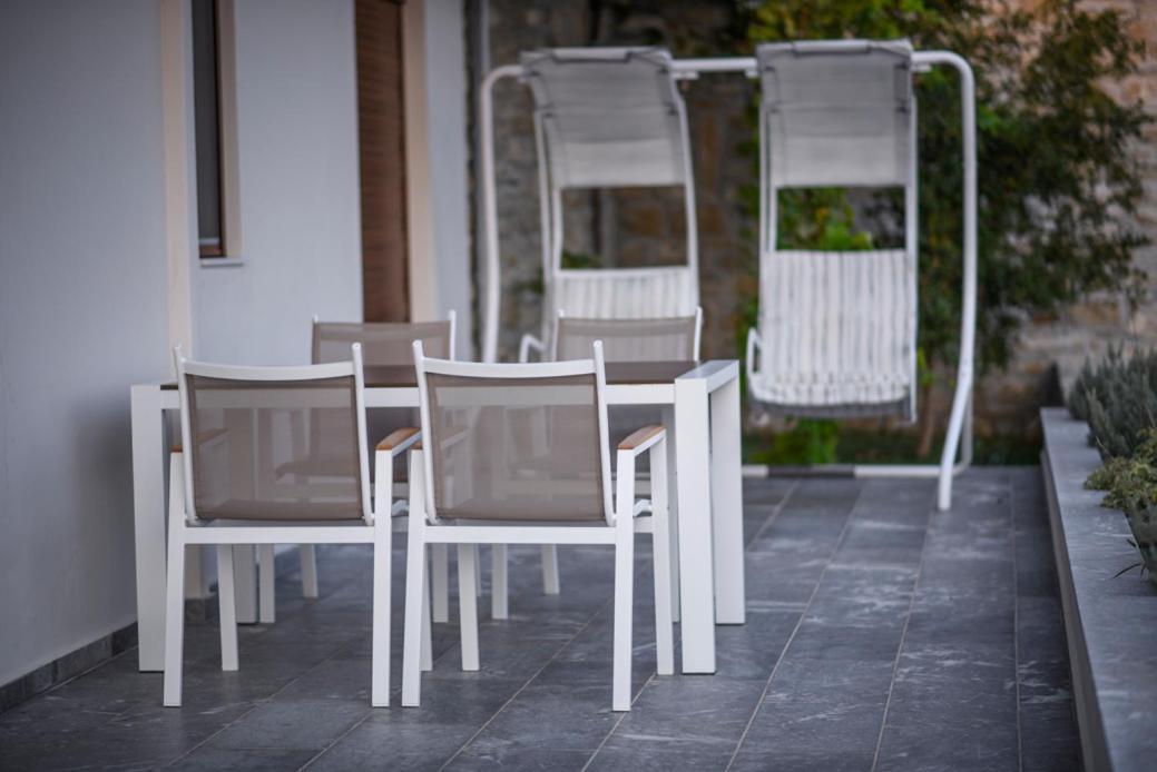 Aparthotel Lenikos 3*