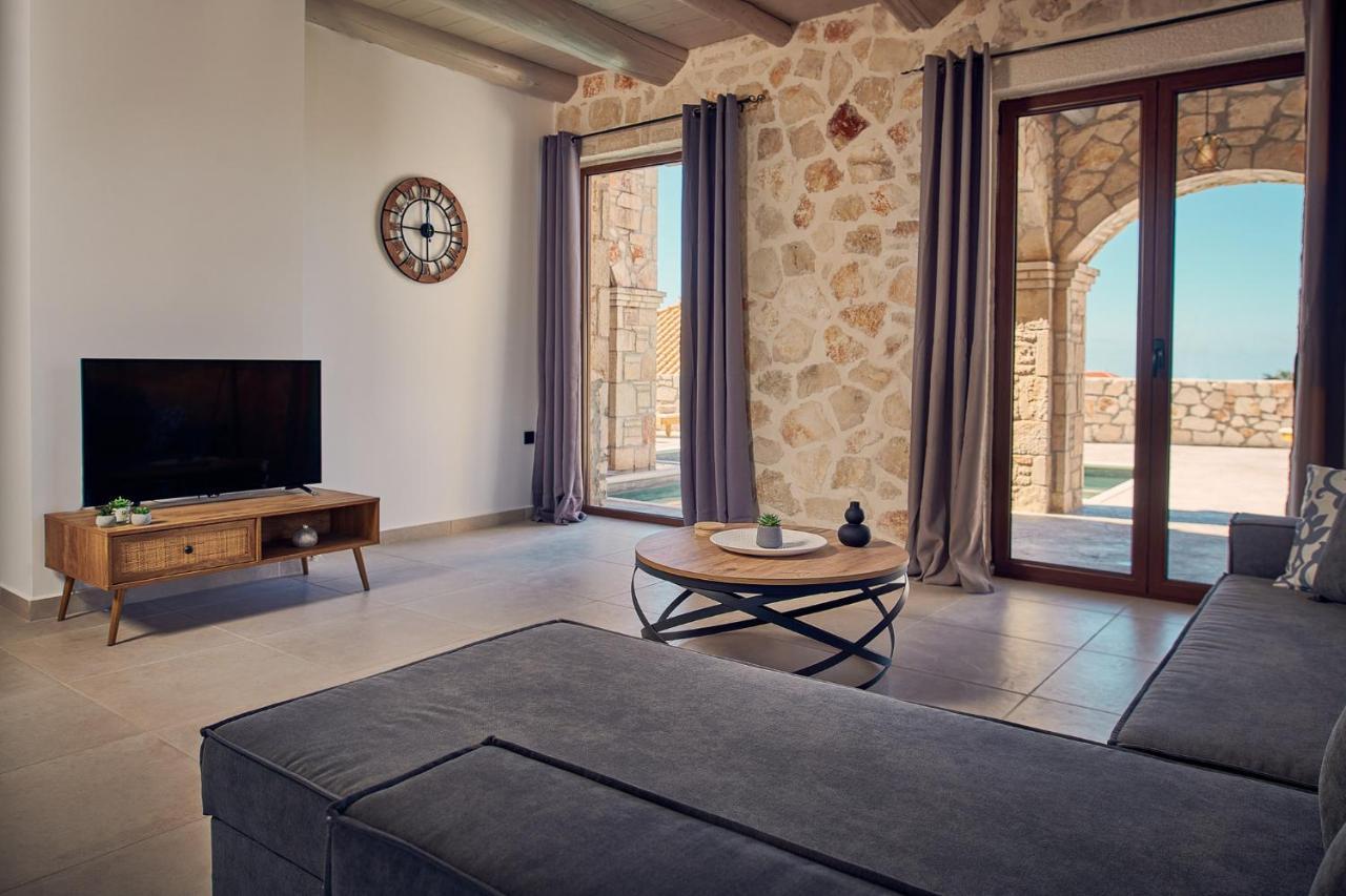 Ioanna Chateau - Luxury Stone *