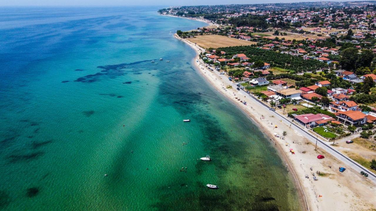 Galinis' Sea Front B Apartment Nea Kallikrateia